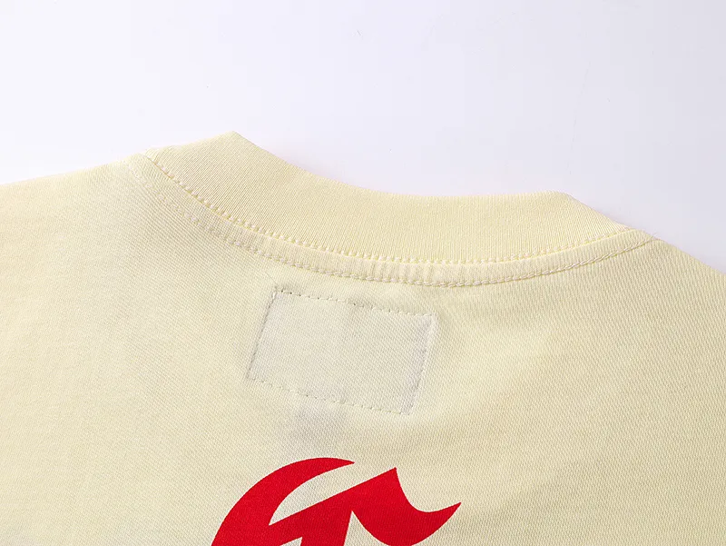 3152# P106 Real shot Godspeed American fashion rock street retro loose printed cotton short sleeves Fabric: 240g 32 count fine cotton double yarn pure cotton Color: apricot Size: S M L XL