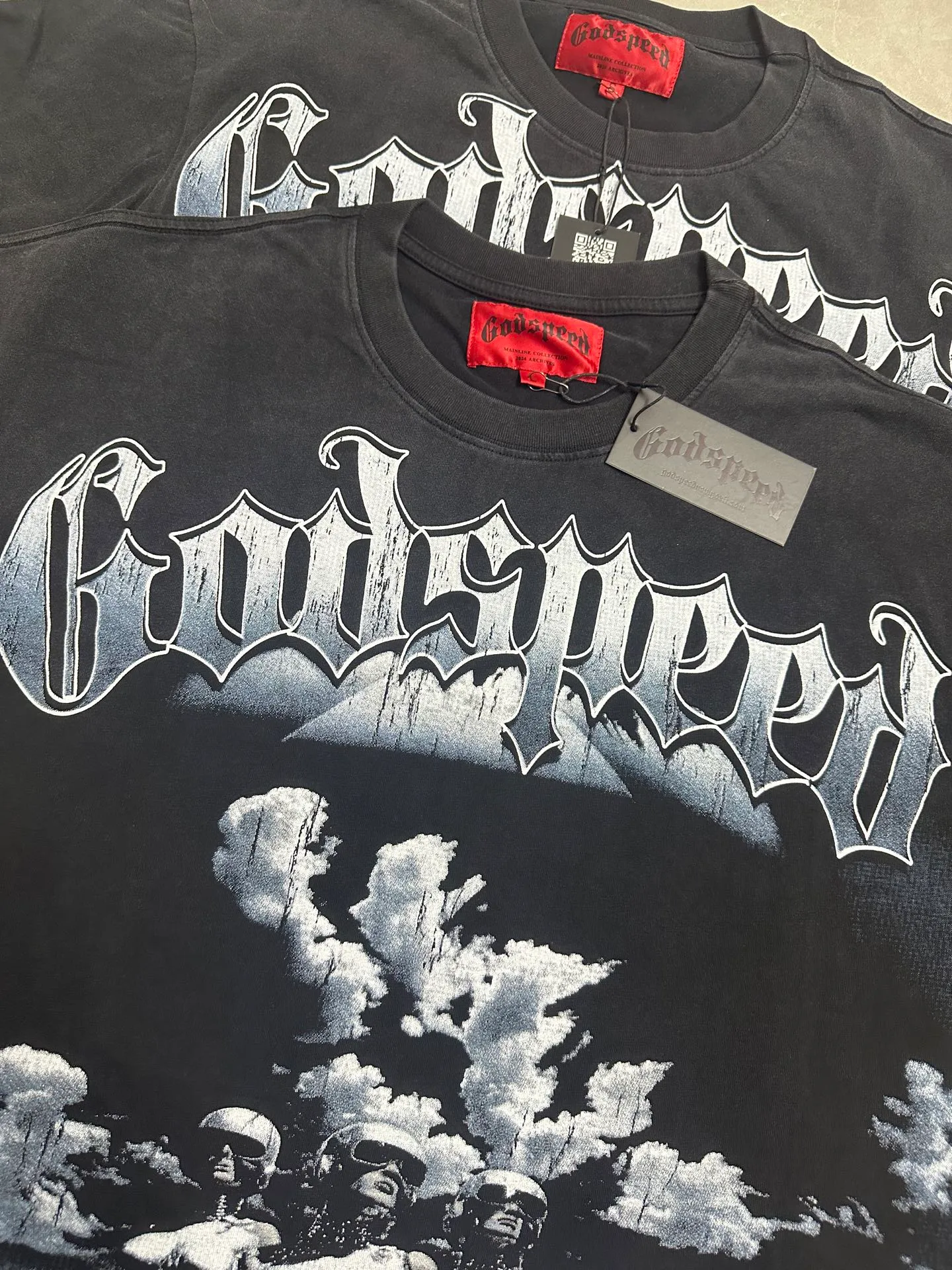 6302# Washed black I P116 Real shot (American fashion niche) Godspeed cross-border American rock street washed retro style short-sleeved T (craft printing) Fabric (fabric): 32 counts combed double yarn 250 grams weight Size (size): S-M-L-XL Color (colour): Washed black