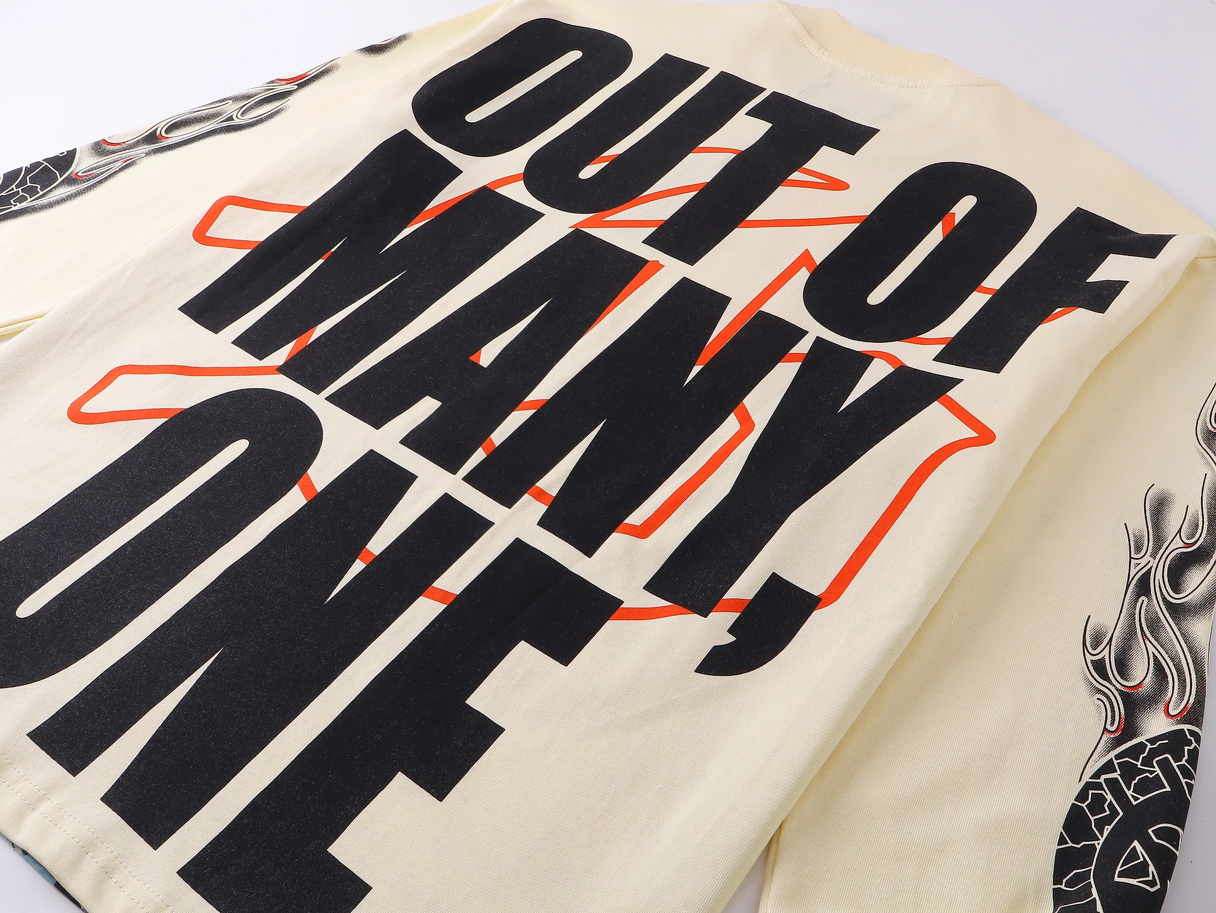 3098# P140 Real shot of Godspeed American fashion rock street pure cotton loose bottoming long-sleeved T-shirt long T. Fabric: 270g 32 count fine cotton double yarn pure cotton Color: apricot Size: S M L XL