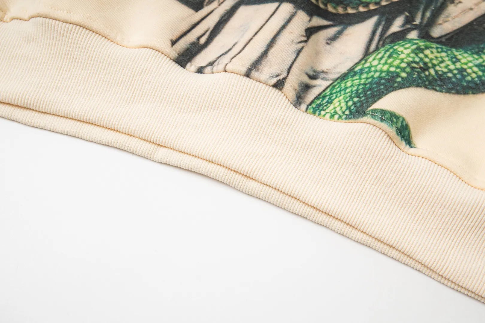 G36# GodSpeed ​​white ink direct spray sweatshirt S-XL apricot P226