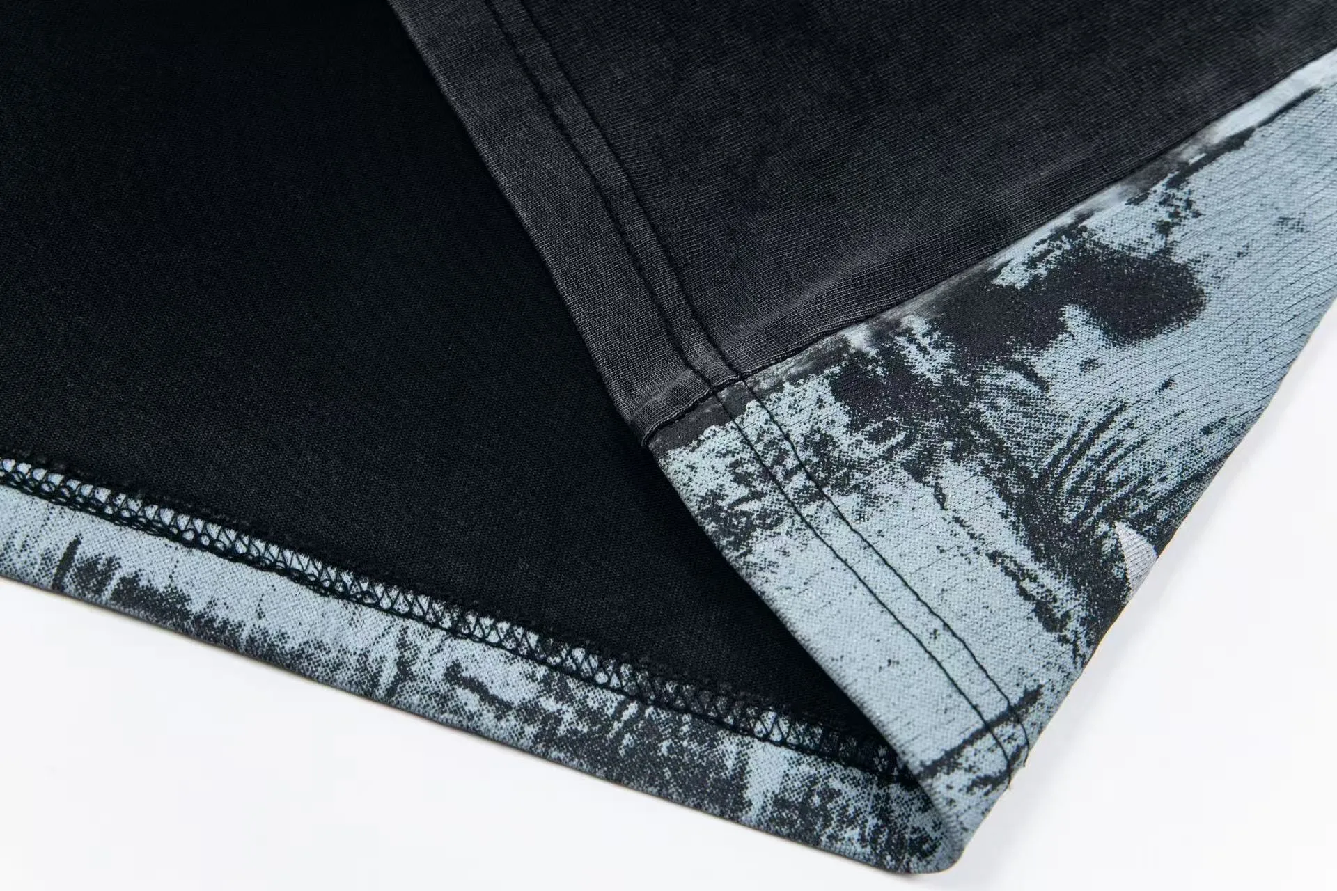 6035# washed black｜P116 Godspeed cross-border American rock and roll street washed retro style short-sleeved T (craft printing) fabric (fabric): 32 count combed double yarn 250 grams weight code (size): S-M-L-XL color (colour): washed black 👉