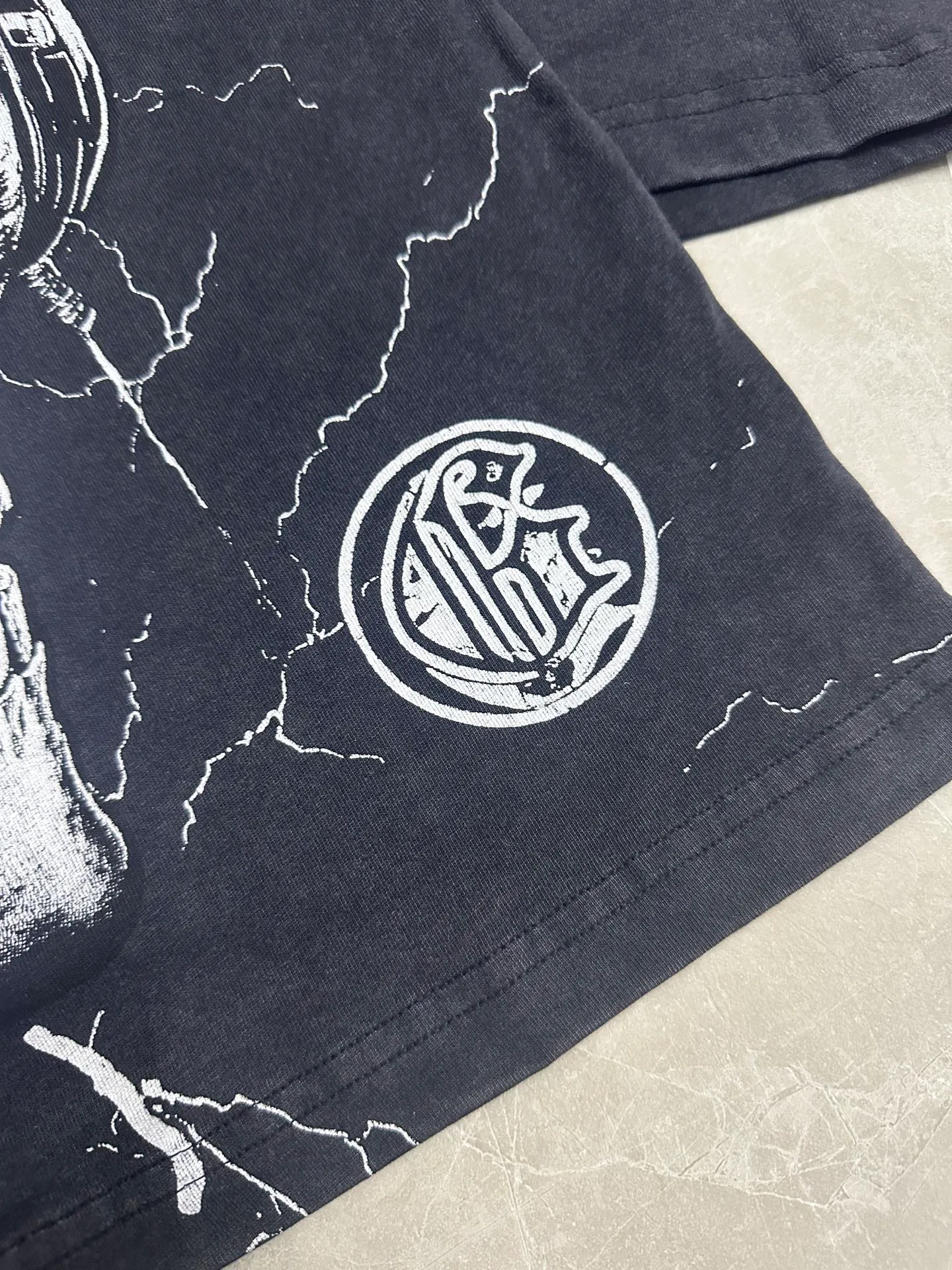 6130# Washed Black I P116 Real Spot (Beautiful Fashion Niche) - New Godspeed Cross-Border American Rock Street Washed Retro Style Short Sleeve T (Craft Printing) Fabric: 32 Count Combed Double Yarn 250g Weight Size: S-M-L-XL Color: Washed Black