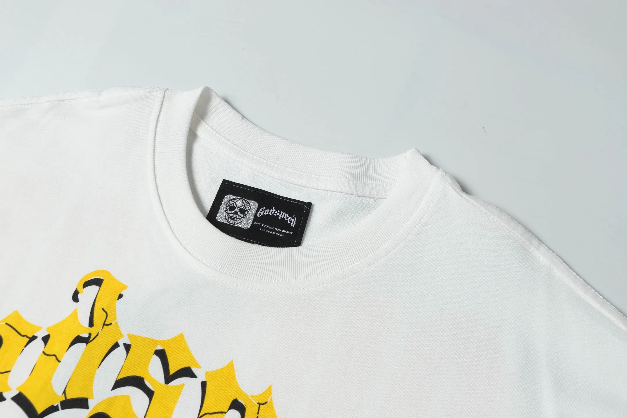 5007#White/Apricot｜P104 Godspeed cross-border American rock and roll street washed retro style short-sleeved T (craft printing) fabric (fabric): 32-count combed double yarn 240 grams weight code number (size): S-M-L-XL color (colour): white, apricot,