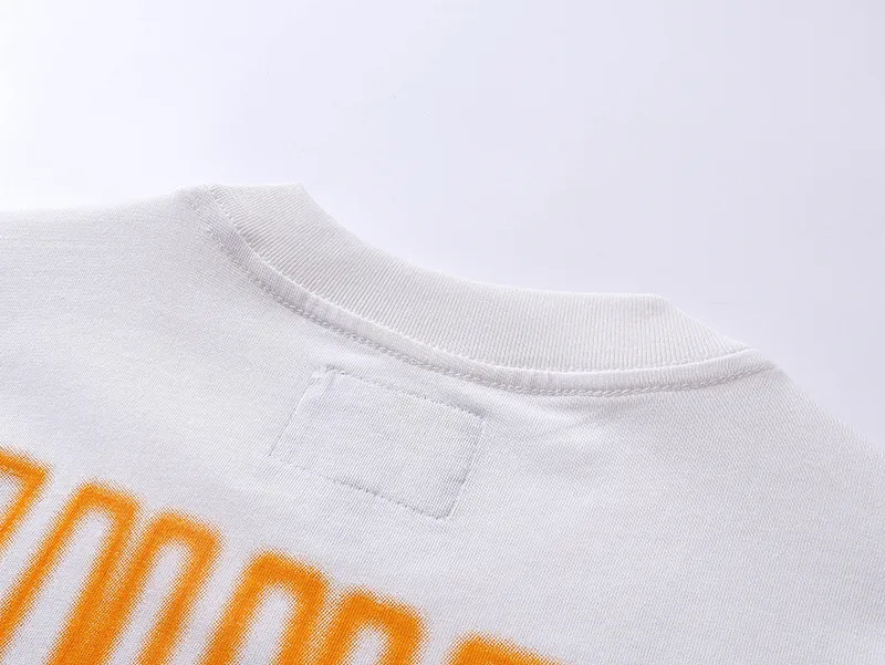 3016# P110 Real shot Godspeed American fashion rock street retro loose printed cotton short sleeves Fabric: 240g 32 count fine cotton double yarn pure cotton Color: off-white Size: S M L XL