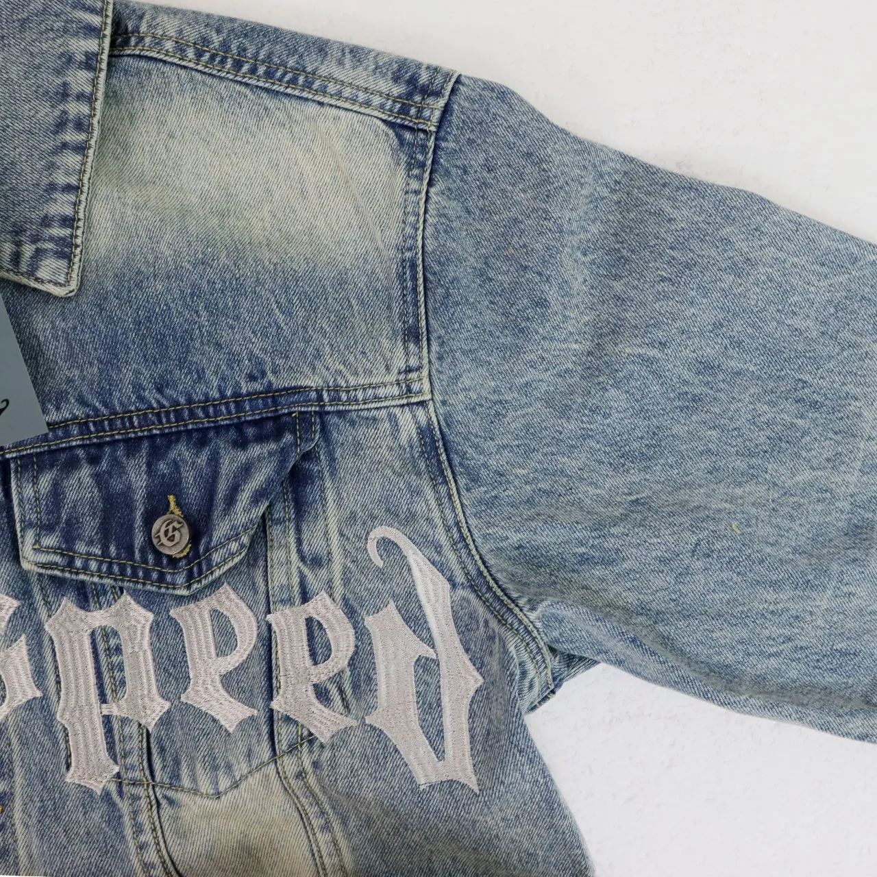 Model No. 6551 P286 Real shot high-level version of GODSPEED beautiful old-fashioned retro washed embroidered denim jacket high street men's and women's trendy jacket Color: light blue black Size: S M L XL 2XL