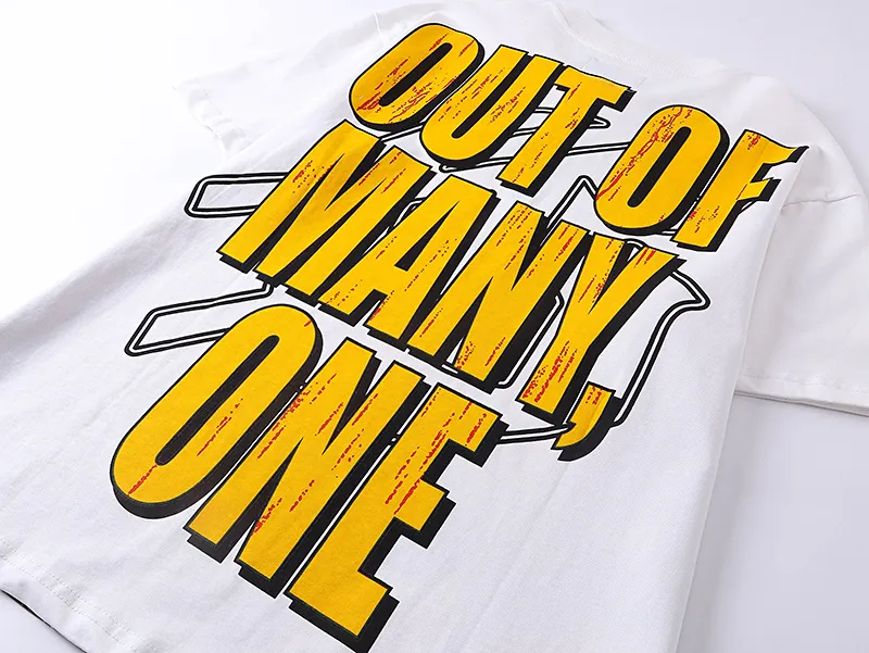 3000# P110 Real shot Godspeed American fashion rock street retro loose printed cotton short sleeves Fabric: 240g 32 count fine cotton double yarn pure cotton Color: off-white apricot Size: S M L XL