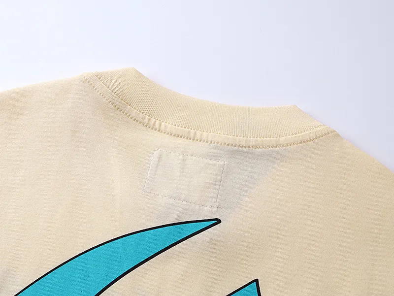 3166# P106 Real shot Godspeed American fashion rock street retro loose printed cotton short sleeves Fabric: 240g 32 count fine cotton double yarn pure cotton Color: apricot Size: S M L XL