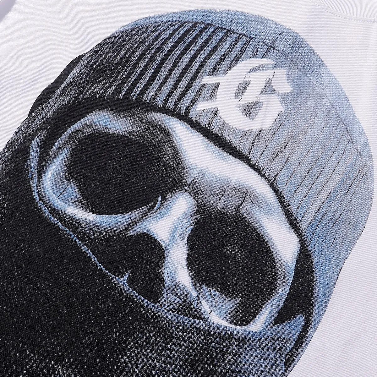 No. 7036, Mechao Godspeed masked man print high weight double yarn pure cotton casual short-sleeved T-shirt batch 110 Color: black, white; Size: S M L XL
