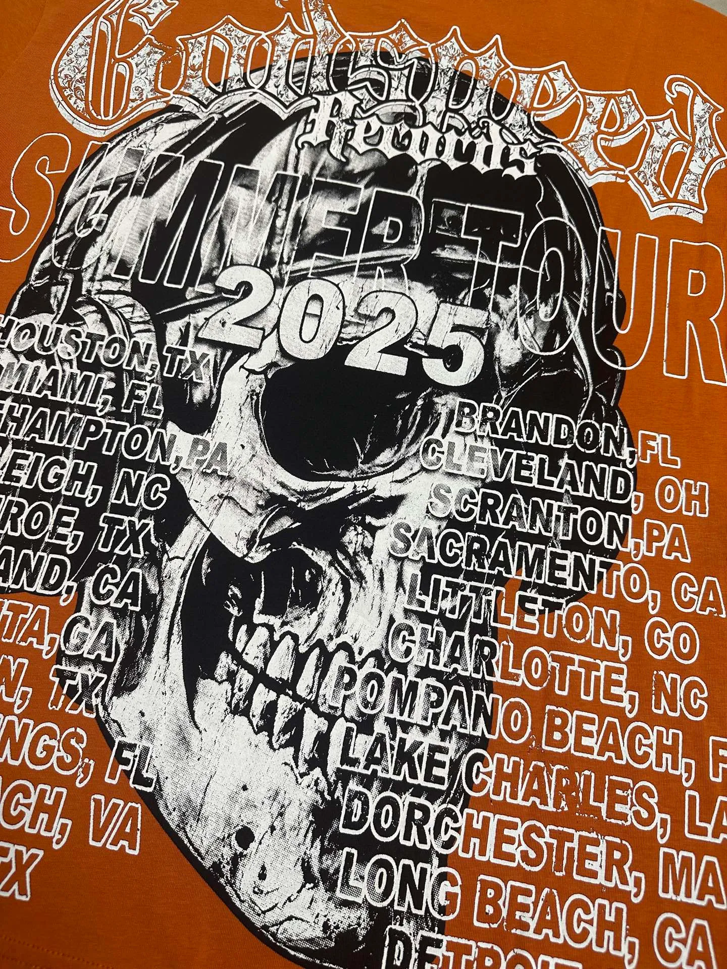 5130# Retro Brick Red I P106 Real Spot - The latest exclusive Godspeed cross-border American rock and roll street washed retro style short-sleeved T (craft printing) Fabric (fabric): 32-count combed double yarn 240 grams weight Size (size): S-M-L-XL Color (colour): Retro Brick Red 👉