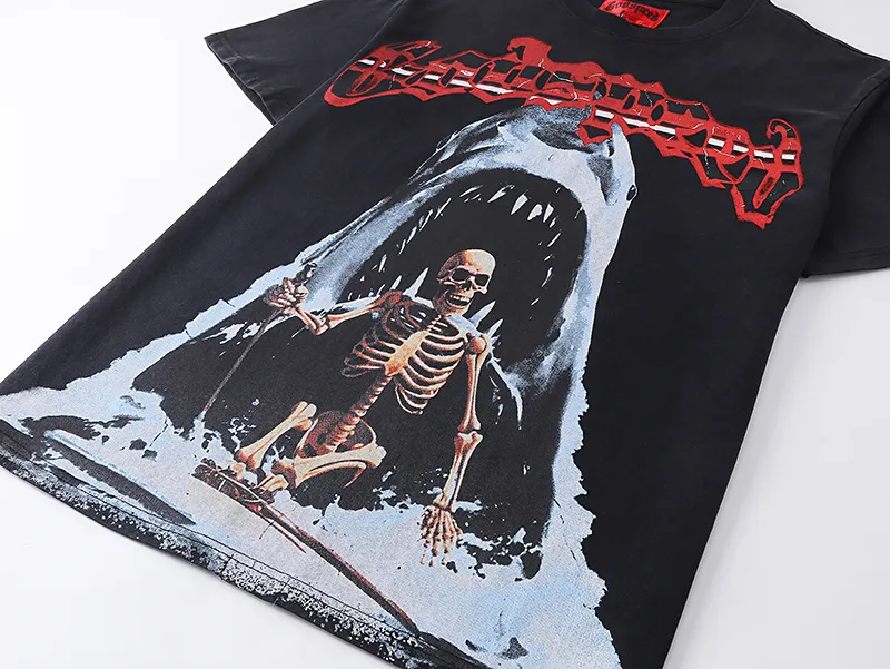 1035# P126 Washed Black Real Shot Godspeed American Fashion Rock Street Retro Washed Distressed Printed Pure Cotton Short Sleeves Fabric: 250g 32 Count Fine Cotton Double Yarn Pure Cotton Color: Washed Black Size: S M L XL