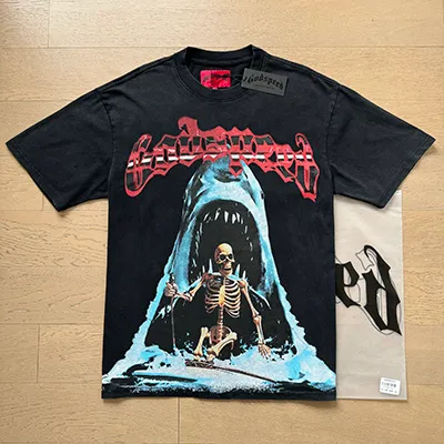 1035# P126 Washed Black Real Shot Godspeed American Fashion Rock Street Retro Washed Distressed Printed Pure Cotton Short Sleeves Fabric: 250g 32 Count Fine Cotton Double Yarn Pure Cotton Color: Washed Black Size: S M L XL