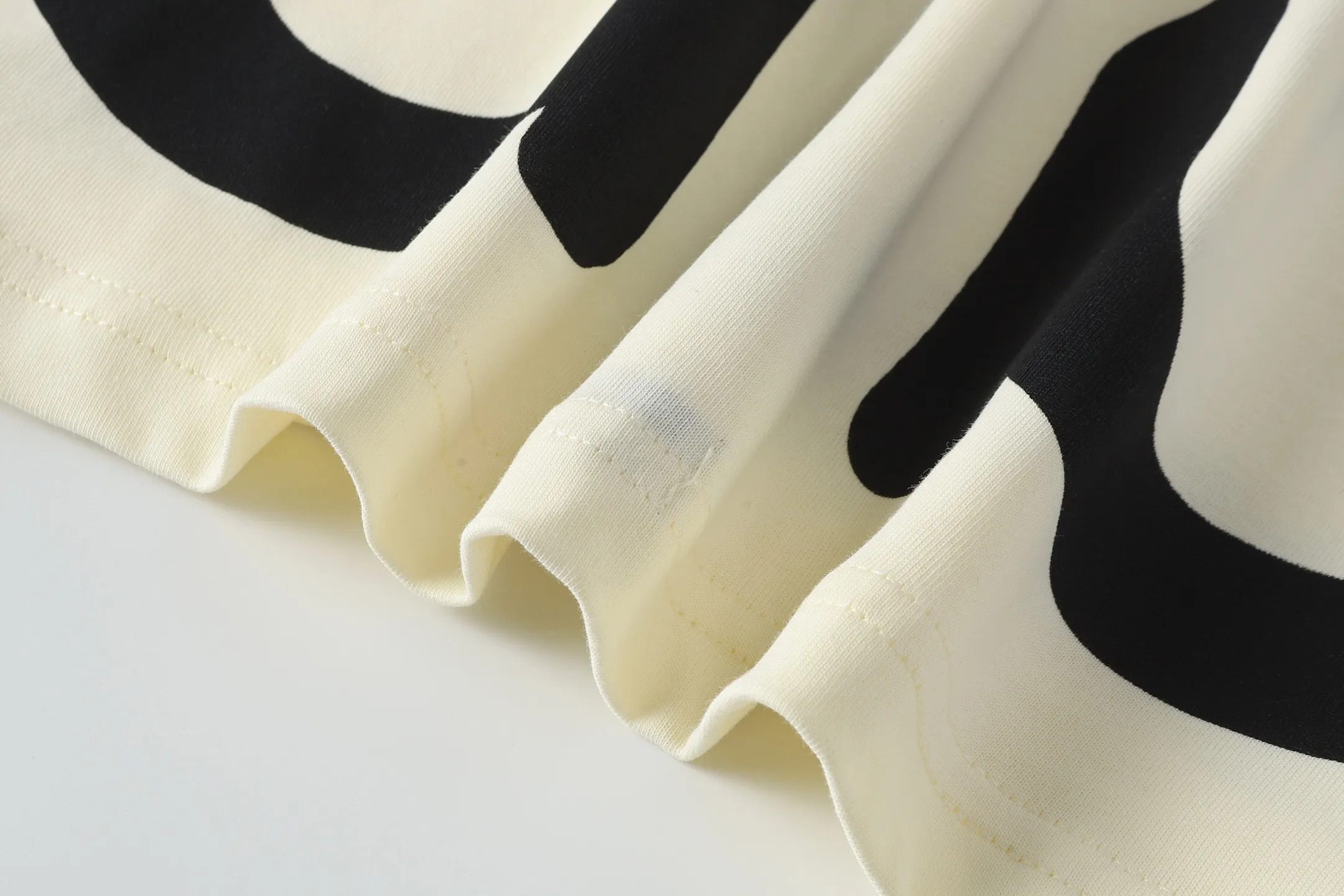 5082#apricot color |. P104 Godspeed cross-border American rock and roll street washed retro style short-sleeved T (craft printing) fabric (fabric) 32-count combed double yarn 240 grams weight code number (size): S-M-L-XL color (colour): apricot