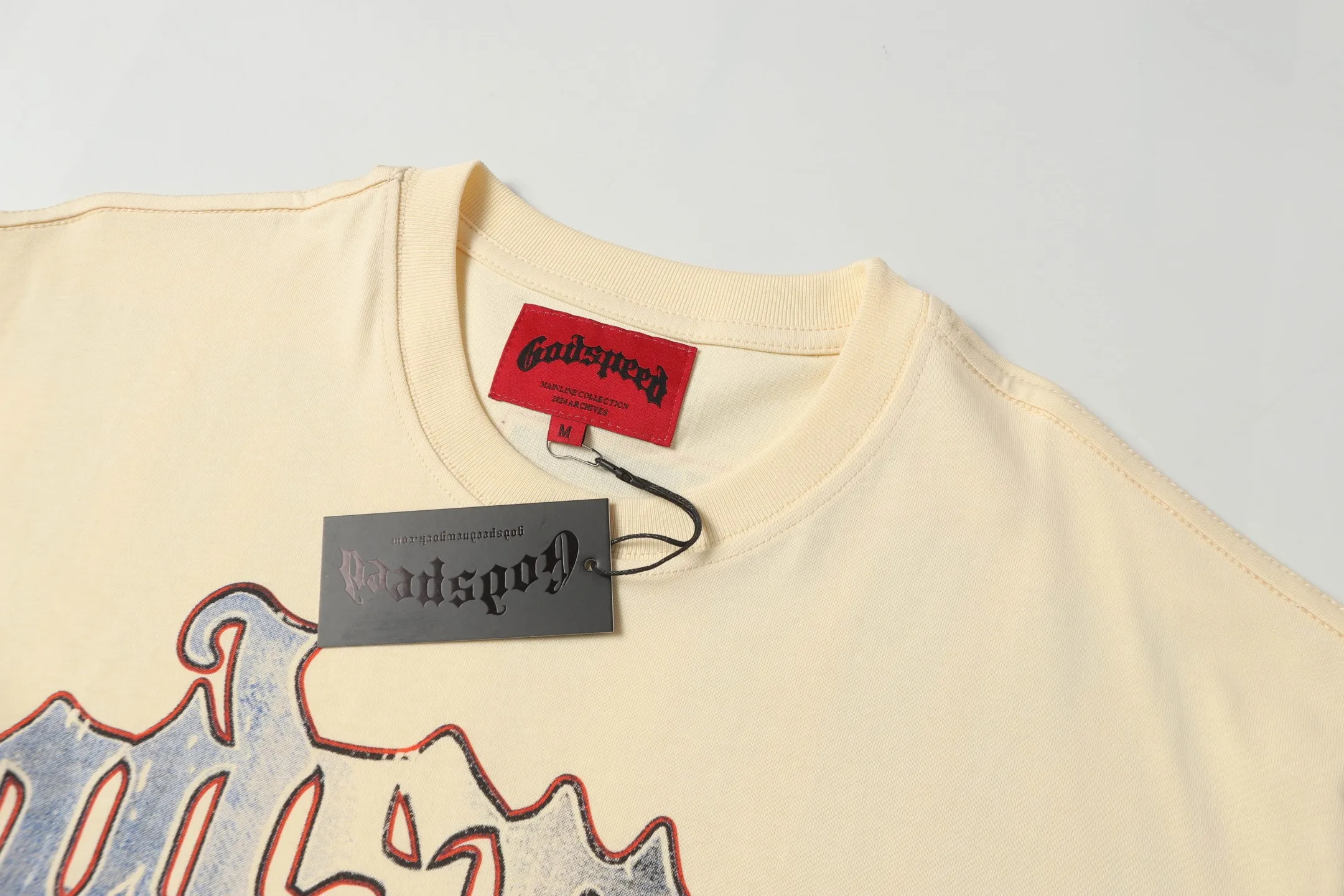5051# White/Apricot | P104 Godspeed cross-border American rock and roll street washed retro style short-sleeved T (craft print) Fabric (fabric): 32-count combed double yarn 240 grams weight Size (size): S-M-L-XL Color (colour): white, apricot,