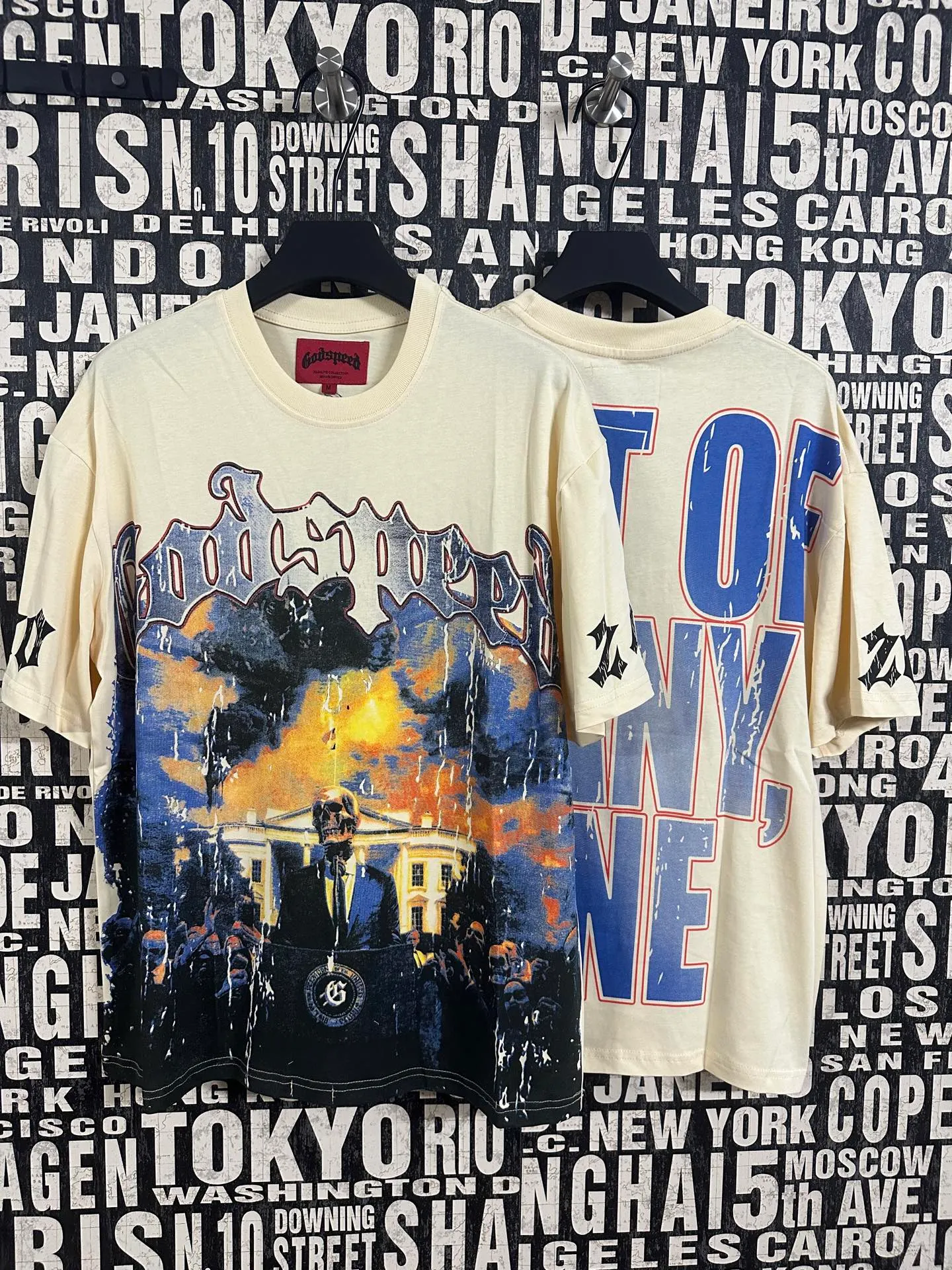 5051# White/Apricot | P104 Godspeed cross-border American rock and roll street washed retro style short-sleeved T (craft print) Fabric (fabric): 32-count combed double yarn 240 grams weight Size (size): S-M-L-XL Color (colour): white, apricot,