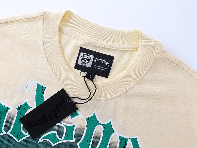 3038# P110 Real shot Godspeed American fashion rock street retro loose printed cotton short sleeves Fabric: 240g 32 count fine cotton double yarn pure cotton Color: apricot Size: S M L XL