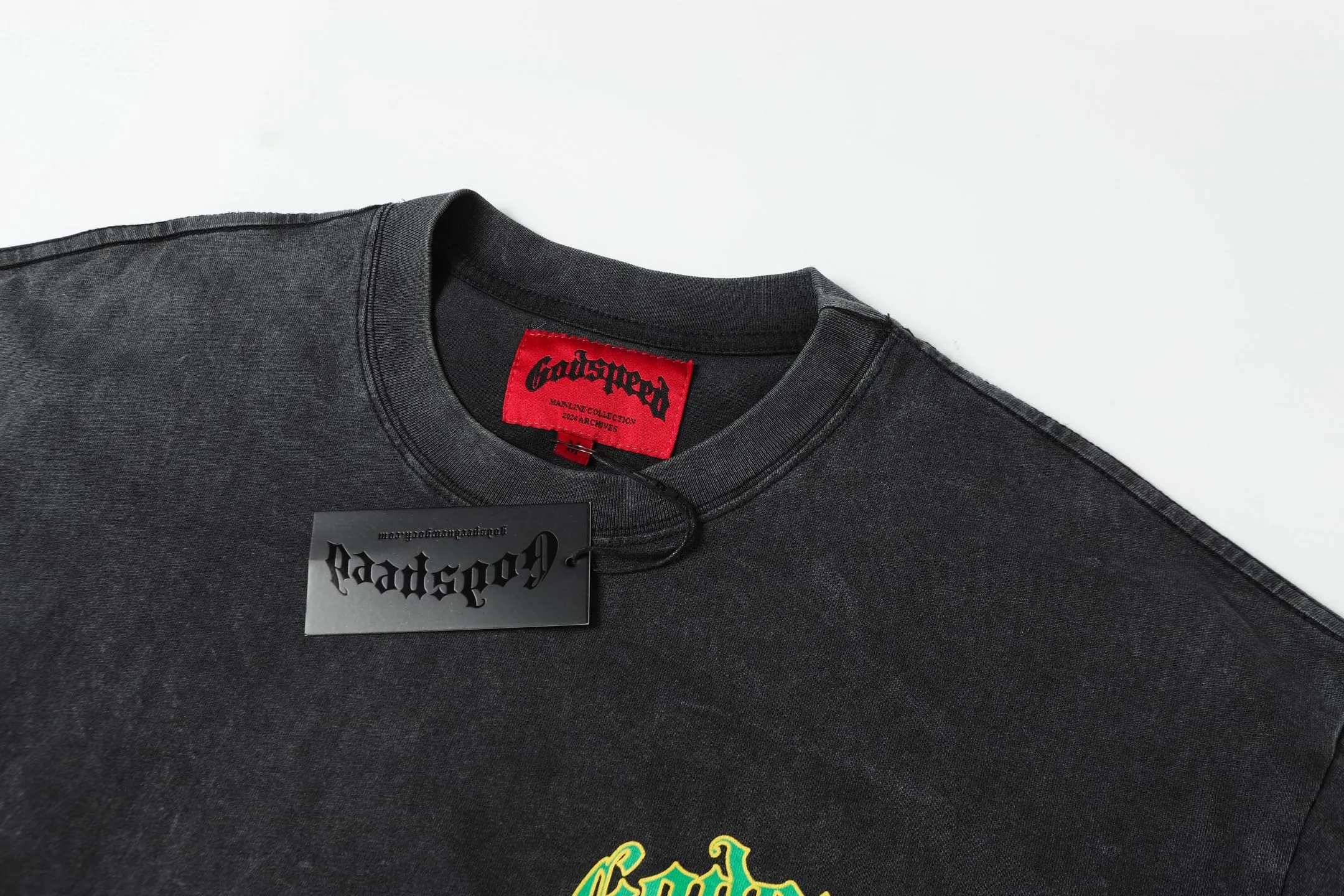 6050#washed black｜P116 Godspeed cross-border American rock and roll street washed retro style short-sleeved T (craft printing) fabric (fabric): 32 count combed double yarn 250g weight size (size): S-M-L-XL color (colour): washed black 👉