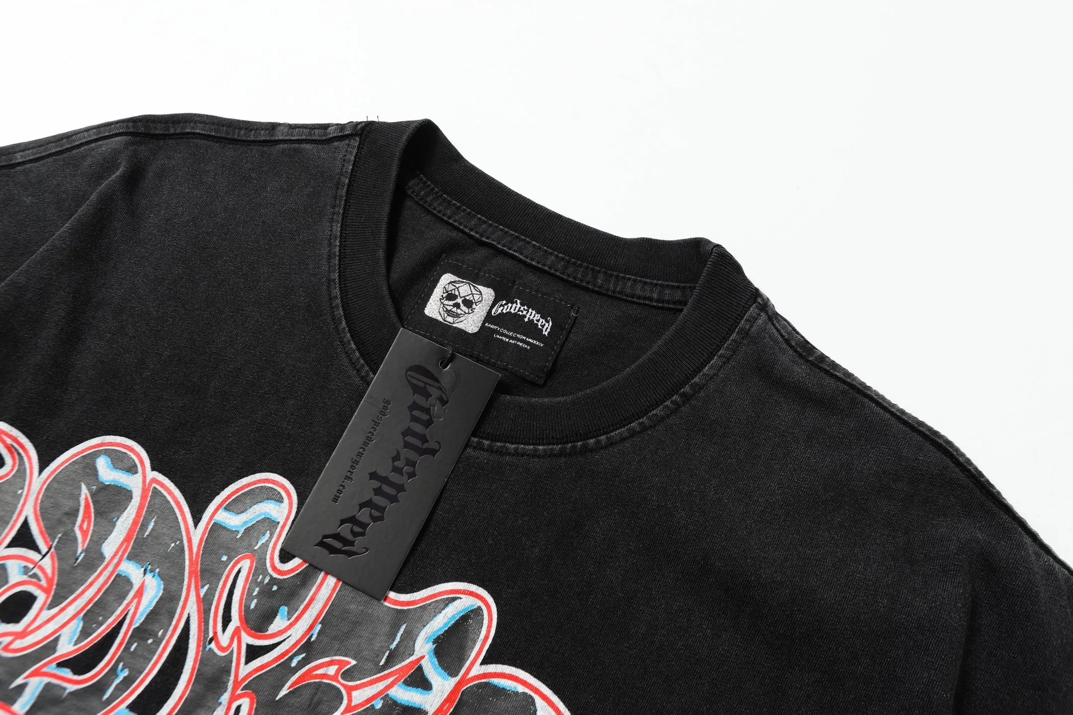 6006#washed black｜P116 Godspeed cross-border American rock and roll street washed retro style short-sleeved T (craft printing) fabric (fabric): 32 count combed double yarn 250g weight size (size): S-M-L-XL color (colour): washed black 👉