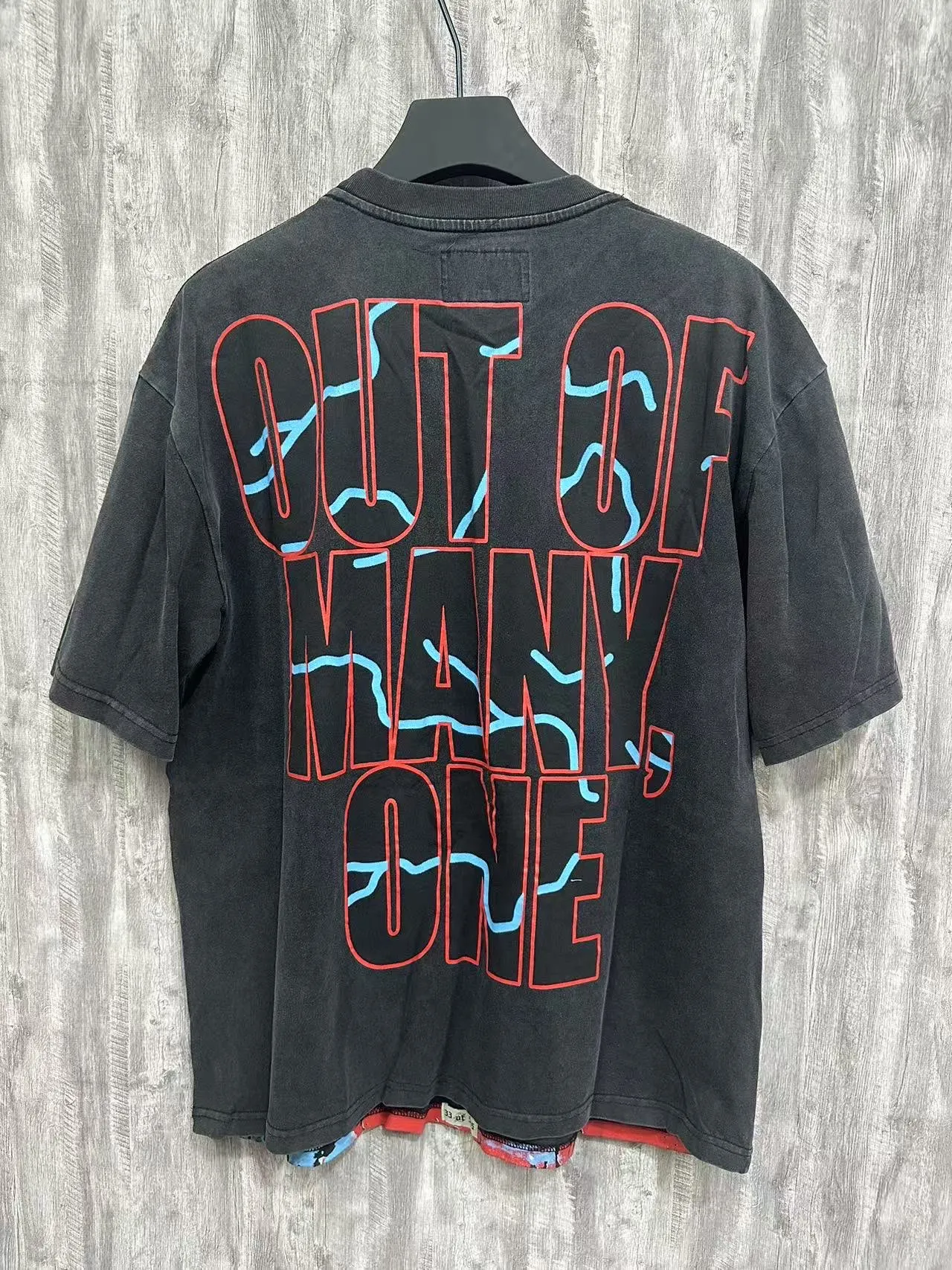 6006#washed black｜P116 Godspeed cross-border American rock and roll street washed retro style short-sleeved T (craft printing) fabric (fabric): 32 count combed double yarn 250g weight size (size): S-M-L-XL color (colour): washed black 👉