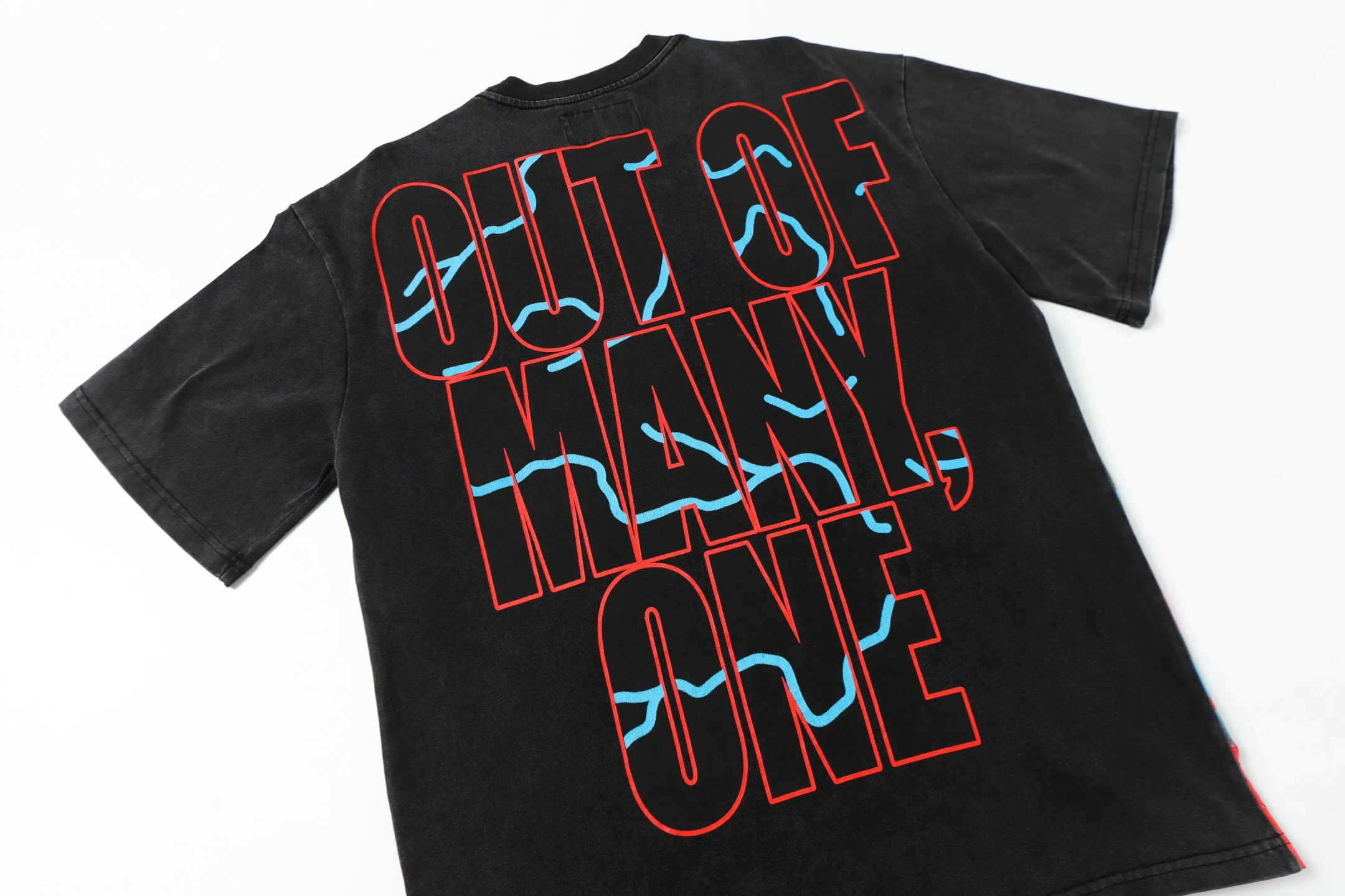 6006#washed black｜P116 Godspeed cross-border American rock and roll street washed retro style short-sleeved T (craft printing) fabric (fabric): 32 count combed double yarn 250g weight size (size): S-M-L-XL color (colour): washed black 👉