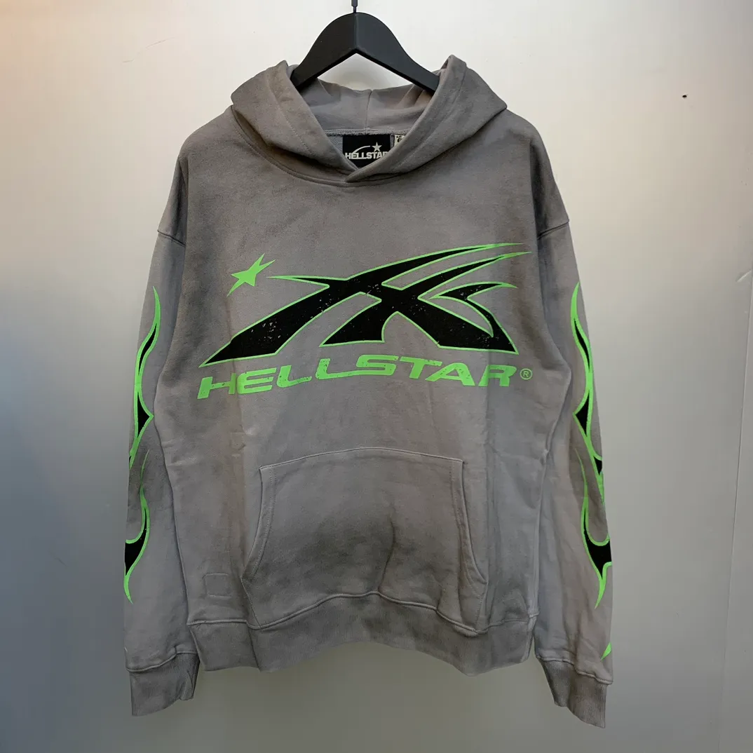 P240 Hellstar Hooded Sweatshirt Fashion brand pure cotton washed and distressed sweatshirt hoodie The new hot trendy Hellstar!  Standard beauty and trendy workmanship, original customization (fabric, pattern, printing, hang tag, main mark, etc.), exaggerated style, explosive style, dare to break through tradition, bring adventurous new fashion experience!   YoungBoy, the most popular rapper in the youth circle, has shot a lot of models for him, and celebrities such as Dababy and Swae Lee frequently get dressed!  color: gray Size: S, M, L, XL