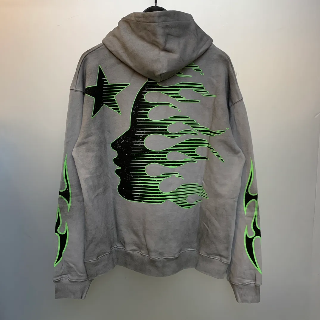 P240 Hellstar Hooded Sweatshirt Fashion brand pure cotton washed and distressed sweatshirt hoodie The new hot trendy Hellstar!  Standard beauty and trendy workmanship, original customization (fabric, pattern, printing, hang tag, main mark, etc.), exaggerated style, explosive style, dare to break through tradition, bring adventurous new fashion experience!   YoungBoy, the most popular rapper in the youth circle, has shot a lot of models for him, and celebrities such as Dababy and Swae Lee frequently get dressed!  color: gray Size: S, M, L, XL