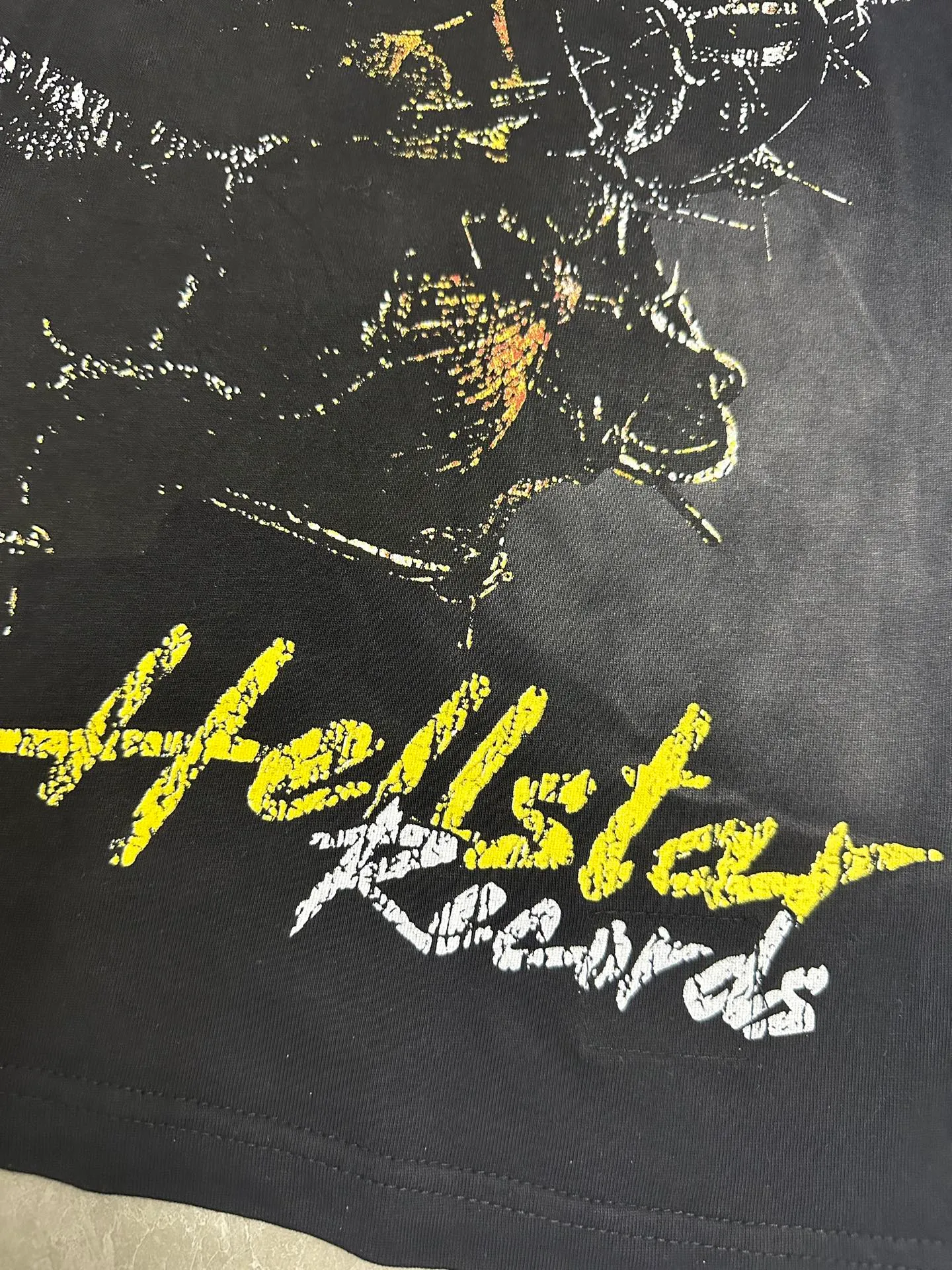 P124 113# Washed black spray Ma Liu I Hellstar Cross-border European and American style street fashion brand pure cotton T-shirt Fabric (fabric): 32 counts 250g washed combed double yarn pure cotton Size (size): S-M- L- X L Color (colour): Washed black (spray Ma Liu)