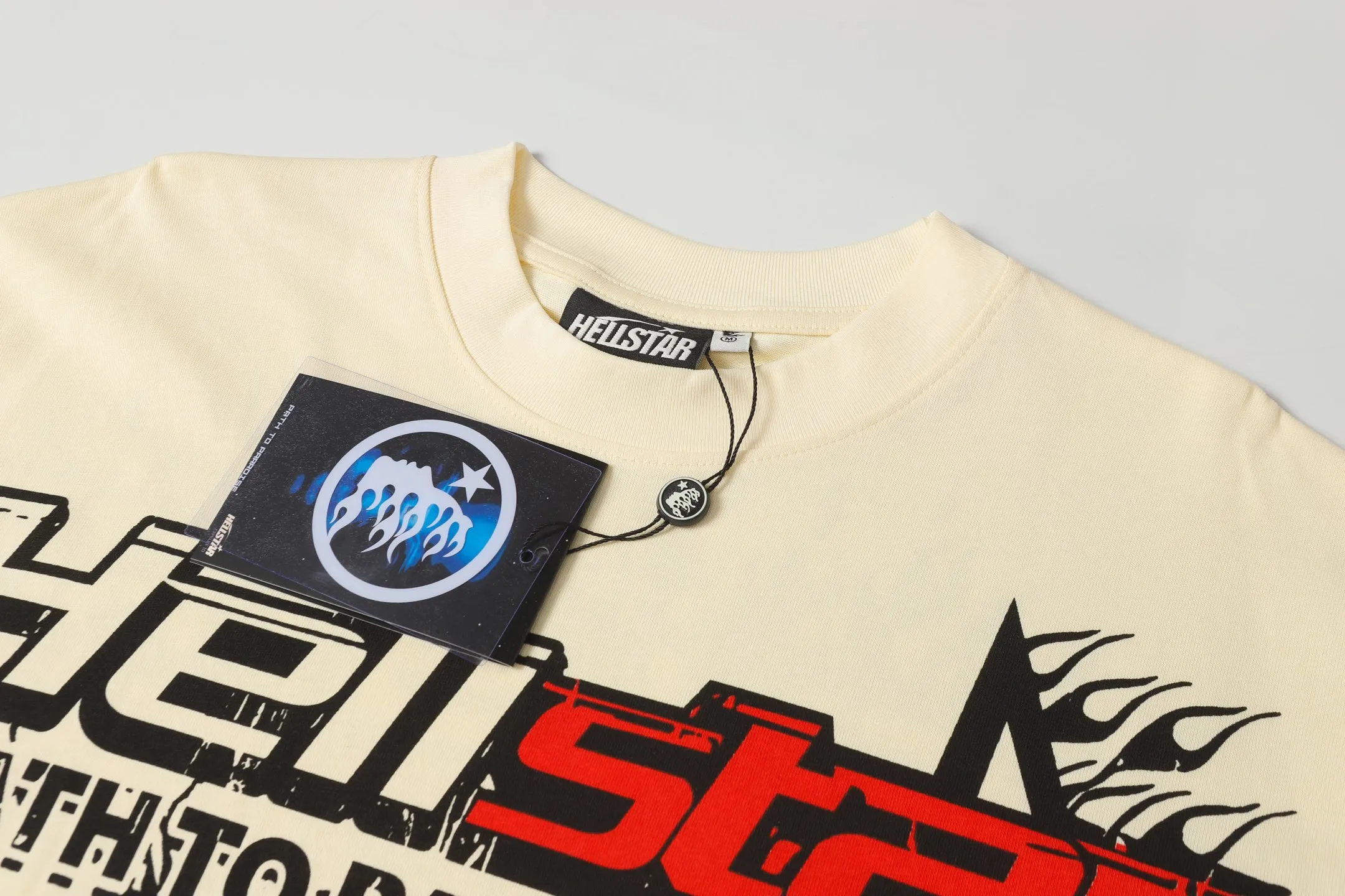 P108 Real-stock Hellstar Cross-border European and American style, street fashion brand pure cotton T-shirt Fabric (fabric): 32 counts of 240g heavy combed double yarn pure cotton Size (size): S-M- L- X L Color (colour): white, apricot