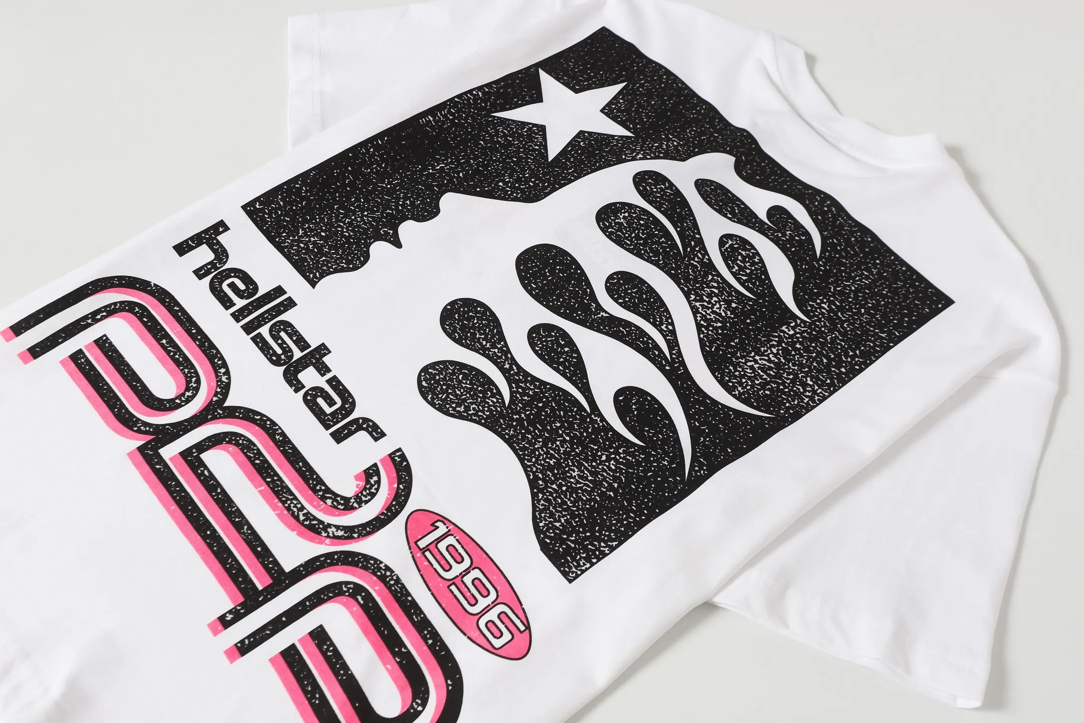P108 Real-stock Hellstar Cross-border European and American style, street fashion brand pure cotton T-shirt Fabric (fabric): 32 counts of 240g heavy combed double yarn pure cotton Size (size): S-M- L- X L Color (colour): White 👉 👉 👉 👉