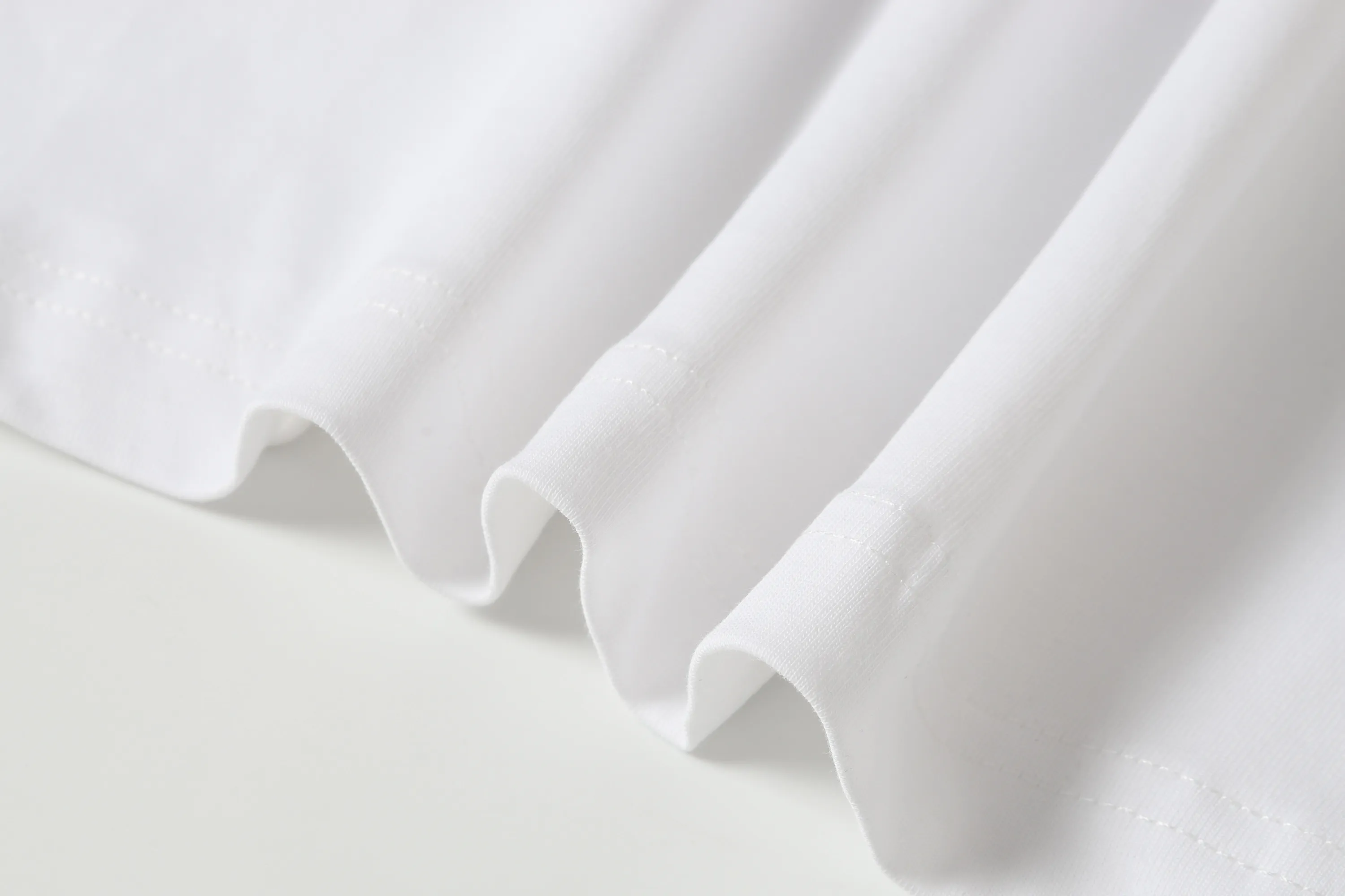 P108 Real-stock Hellstar Cross-border European and American style, street fashion brand pure cotton T-shirt Fabric (fabric): 32 counts of 240g heavy combed double yarn pure cotton Size (size): S-M- L- X L Color (colour): White 👉 👉 👉 👉