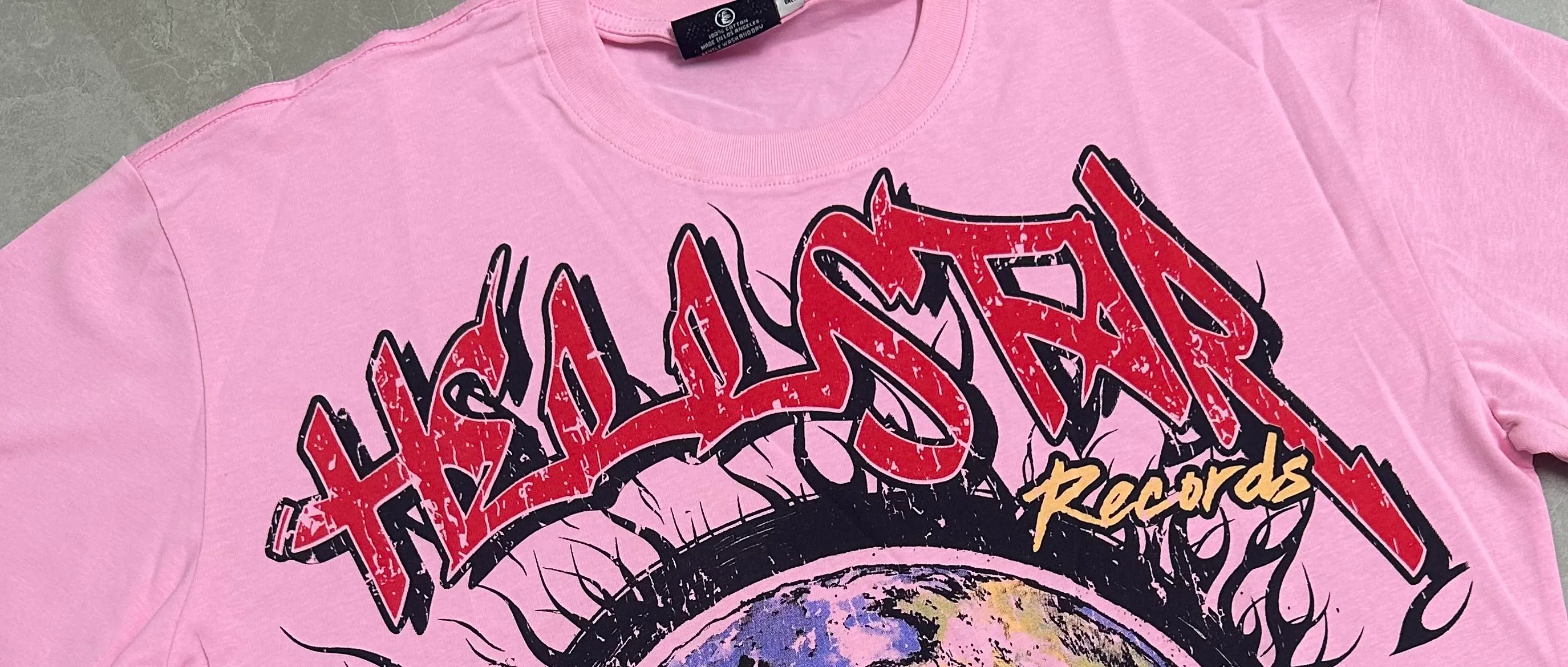 P116 778# white/pink ｜ Real stock Hellstar Cross-border European and American style, street brand pure cotton T-shirt Fabric (fabric): 32 counts of 240g heavy combed double yarn pure cotton Size (size): S-M- L- X L Color (colour): white, pink