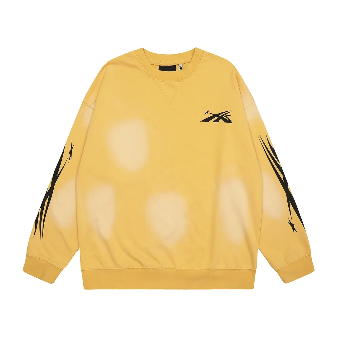 P210 Hellstar Studios Sports Hoodie New trendy brand distressed spray horse turtleneck sweatshirt color (color): yellow Size (size): S, M, L, XL