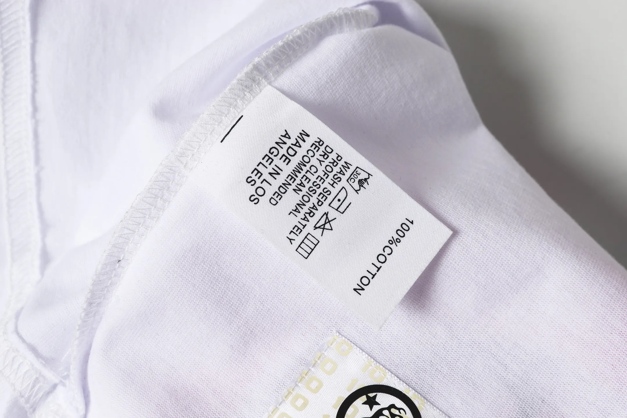 P108 Real-stock Hellstar Cross-border European and American style, street fashion brand pure cotton T-shirt Fabric (fabric): 32 pieces of 240g heavy combed double yarn pure cotton Size (size): S-M- L- X L Color (colour): White: Black 👉 👉