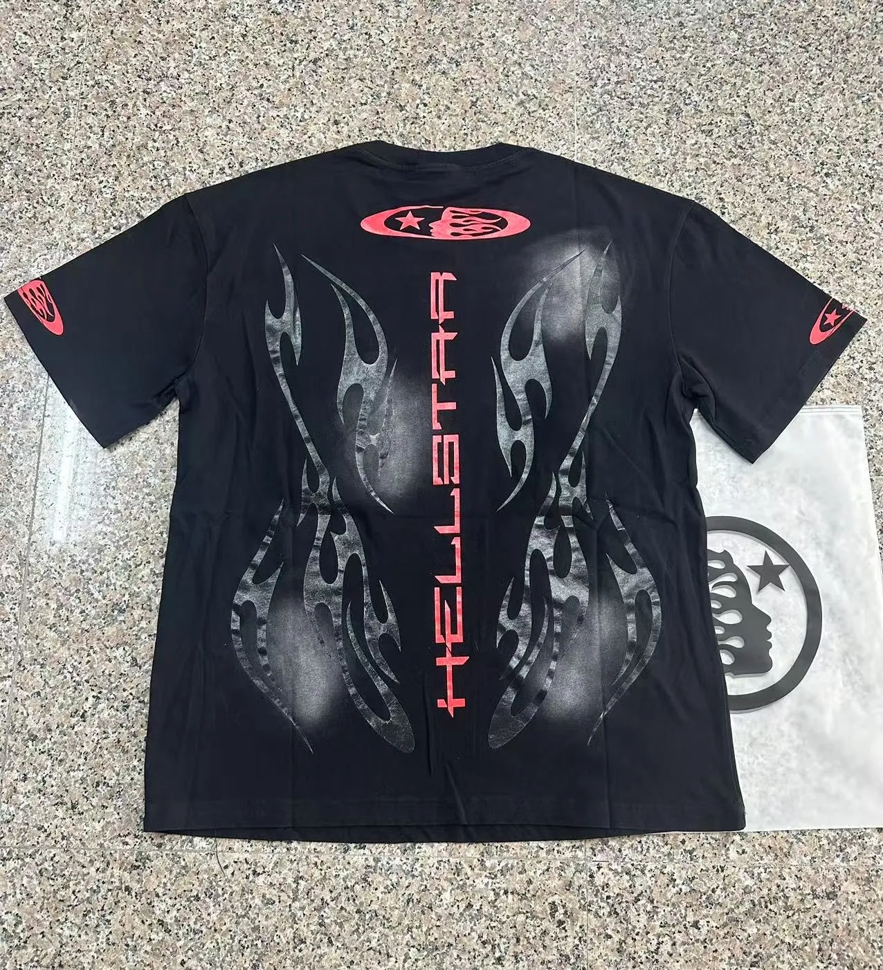 P124 Hellstar Hellstar Cross-border European and American style street fashion brand pure cotton T-shirt Fabric (fabric): 32 counts 250g washed combed double yarn pure cotton Size (size): S-M- L- X L Color (colour): Washed black (spray Ma Liu)
