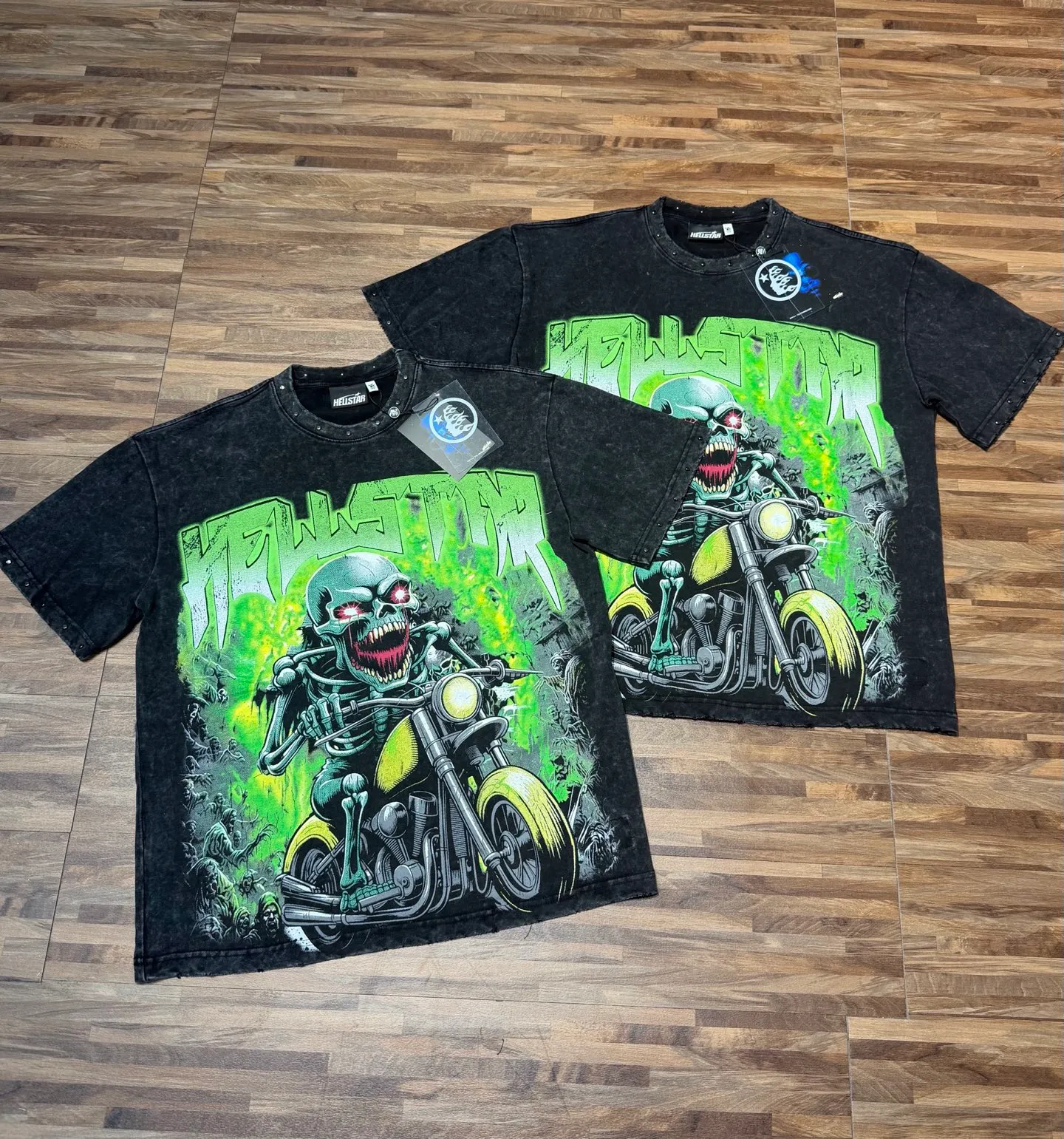 P134 Hellstar/Hell Star (actual shot) Craftsmanship: Washed retro whole piece worn + handmade gun beads + high-definition digital cross-border European and American style street brand pure cotton T-shirt Fabric (fabric): 32 pieces of 250g washed and combed double yarn pure cotton Size (size): S-M- L- X L Color (colour): Washed black