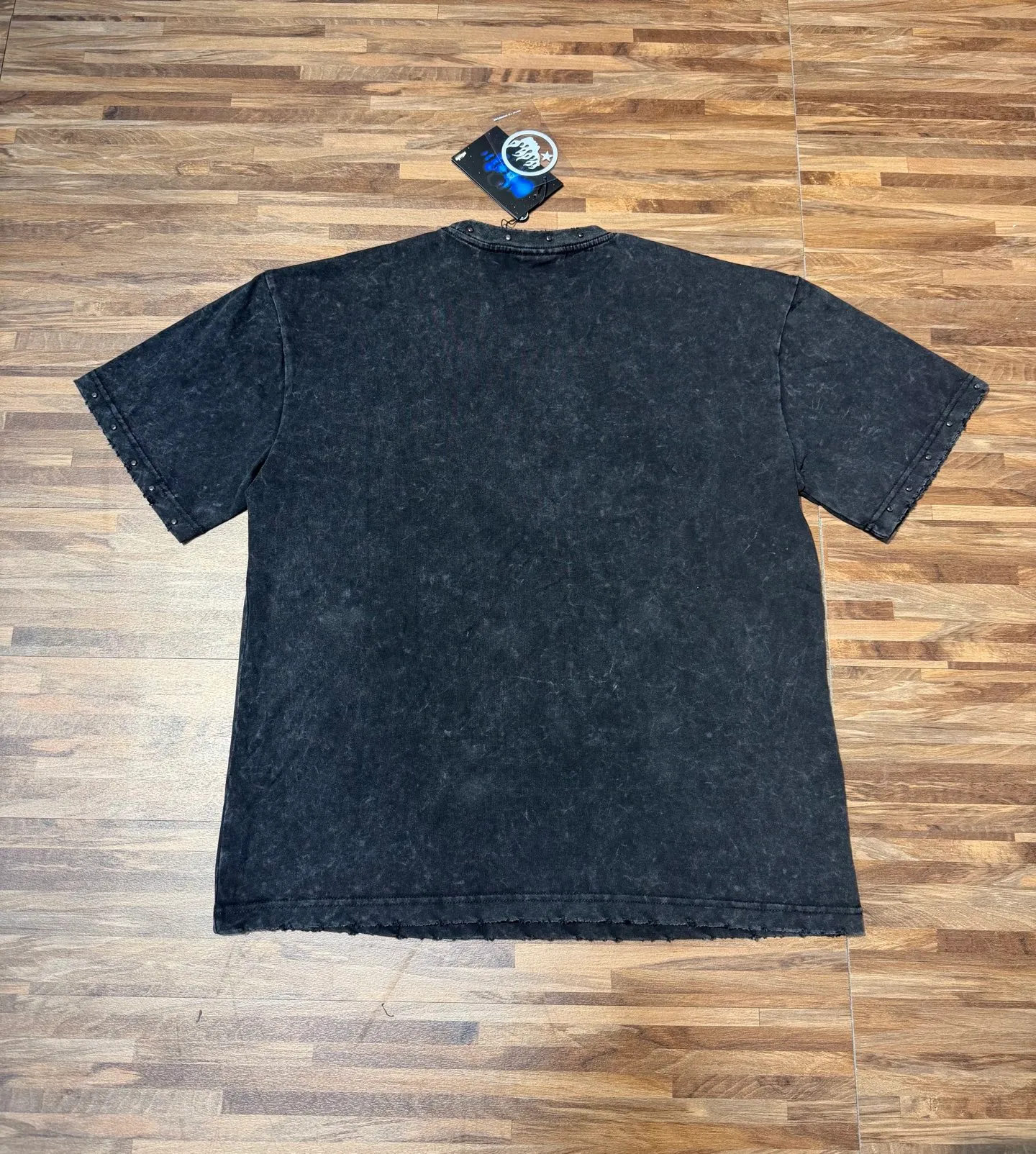 P134 Hellstar/Hell Star (actual shot) Craftsmanship: Washed retro whole piece worn + handmade gun beads + high-definition digital cross-border European and American style street brand pure cotton T-shirt Fabric (fabric): 32 pieces of 250g washed and combed double yarn pure cotton Size (size): S-M- L- X L Color (colour): Washed black