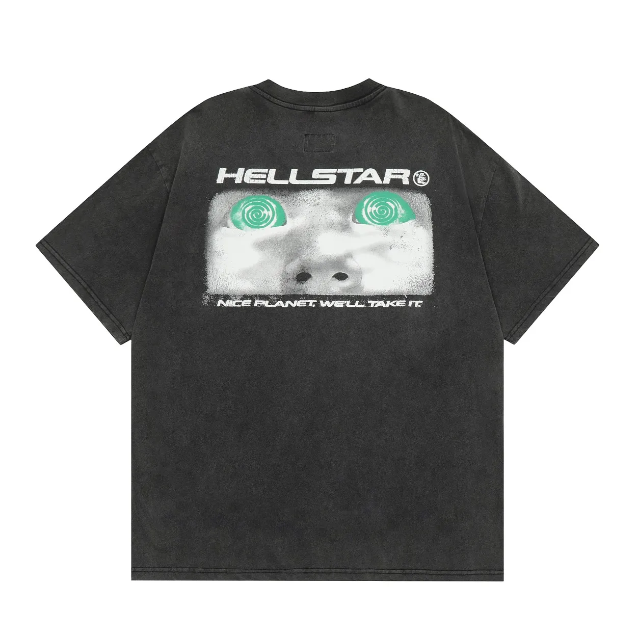 P134 Hellstar Attacks T-Shirt Short-sleeved T-shirt The new hot beauty trend Hellstar!  Standard beauty and trendy workmanship, original customization (fabric, pattern, printing, hang tag, main mark, etc.), exaggerated style, explosive style, dare to break through tradition, bring adventurous new fashion experience!  YoungBoy, the most popular rapper in the youth circle, has shot a lot of models for him, and celebrities such as Dababy and Swae Lee frequently get dressed!  color: Vintage Black (washed black) size: S, M, L, XL