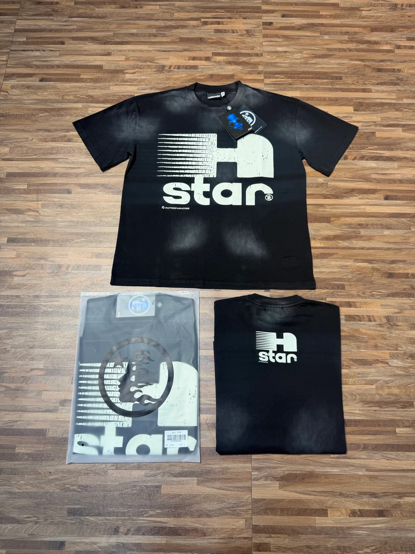 P124 Real-stock high-definition Hellstar Cross-border European and American style street brand pure cotton T-shirt Fabric (fabric): 32 pieces of 250g washed combed double yarn pure cotton Size (size): S-M- L- X L Color (colour): Washed black