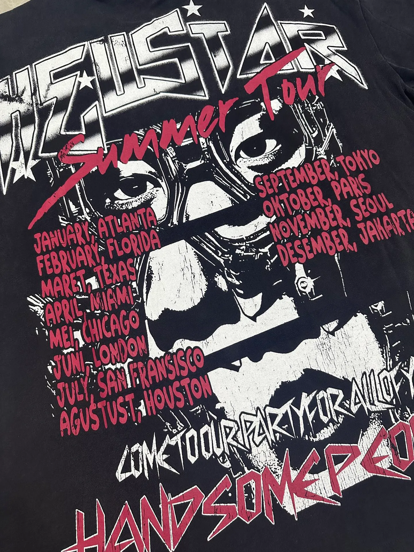P124 952# Washed Black I Hellstar Cross-border European and American style street fashion brand pure cotton T-shirt Fabric (fabric): 32 counts 250g washed combed double yarn pure cotton Size (size): S-M- L- X L Color (colour): Washed black