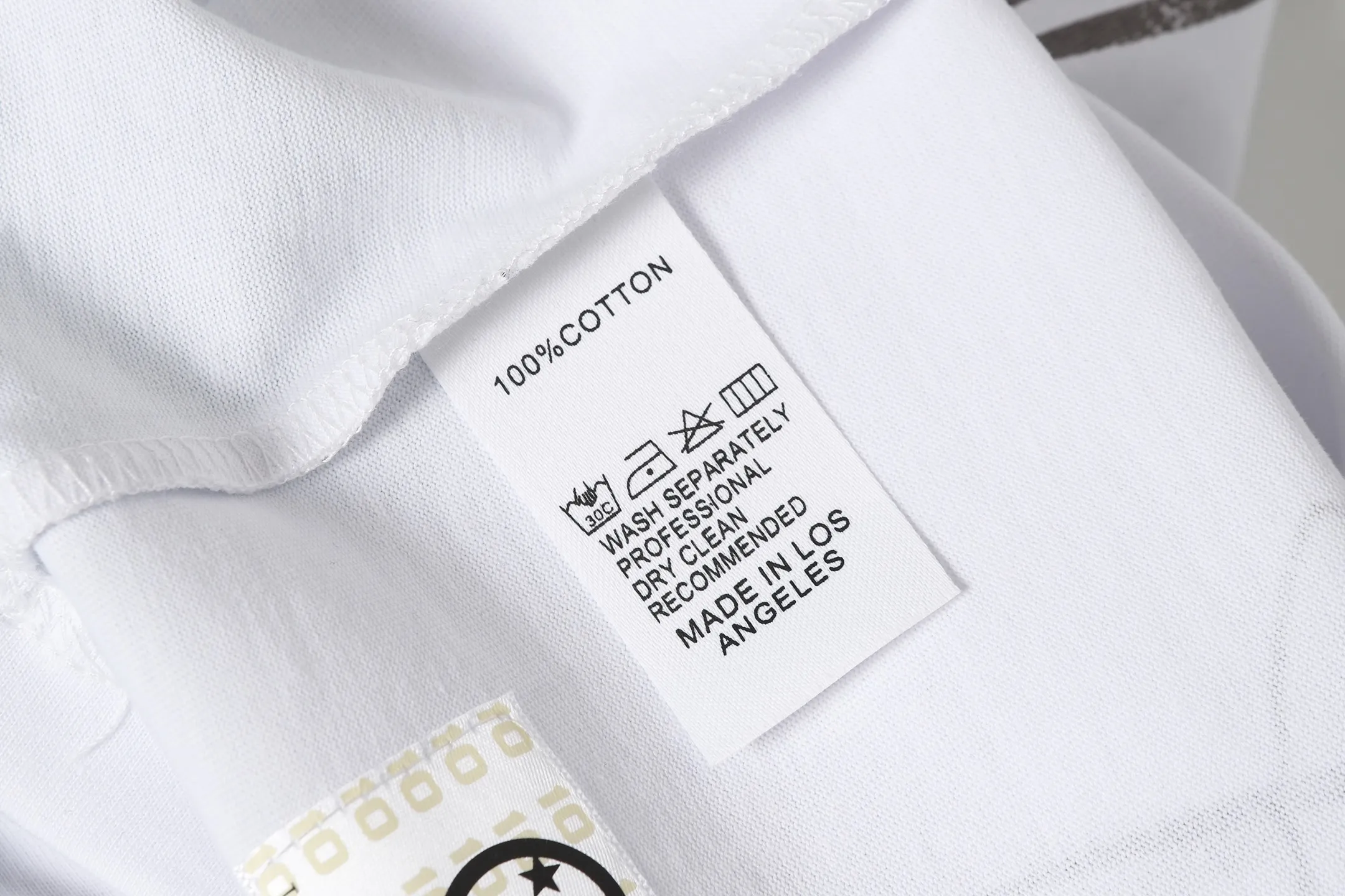 P108 Real-stock Hellstar Cross-border European and American style, street fashion brand pure cotton T-shirt Fabric (fabric): 32 pieces of 240g heavy combed double yarn pure cotton Size (size): S-M- L- X L Color (colour): white