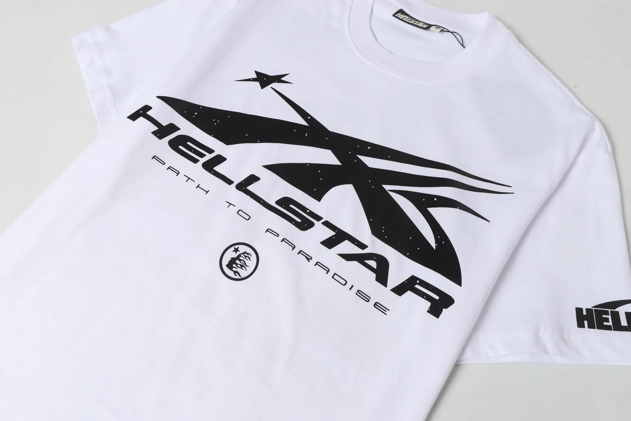 P108 Real-stock Hellstar Cross-border European and American style, street fashion brand pure cotton T-shirt Fabric (fabric): 32 pieces of 240g heavy combed double yarn pure cotton Size (size): S-M- L- X L Color (colour): white 👉