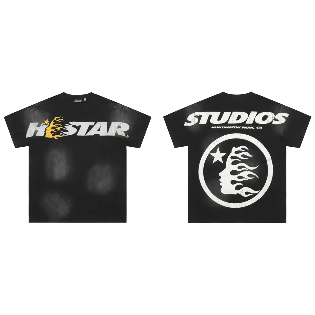 P126 HELLSTAR STUDIOS CARTOON LOGO T-SHIRT High-quality short-sleeved T-shirt, the new hot beauty trend Hellstar!  Standard beauty and trendy workmanship, original customization (fabric, pattern, printing, hang tag, main mark, etc.), exaggerated style, explosive style, dare to break through tradition, bring adventurous new fashion experience!   YoungBoy, the most popular rapper in the youth circle, has shot a lot of models for him, and celebrities such as Dababy and Swae Lee frequently get dressed!  color: black Size: S, M, L, XL