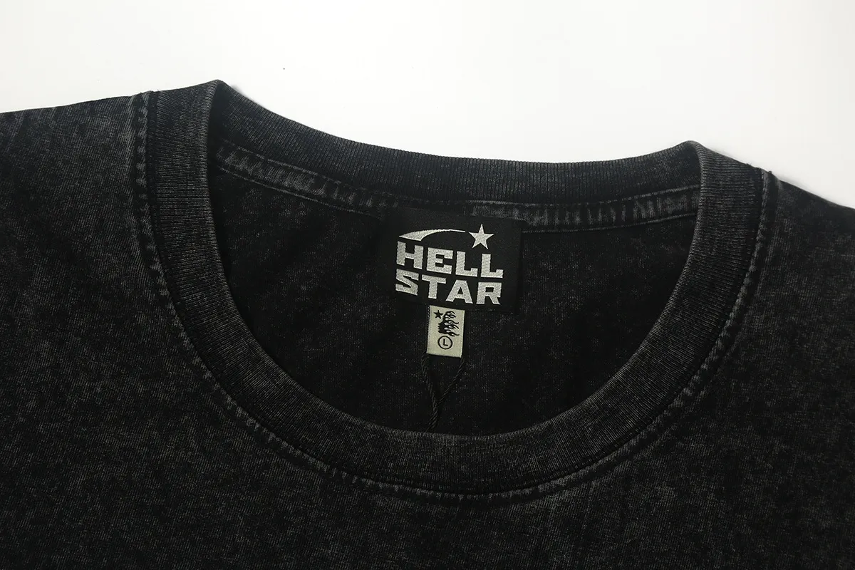7702# P124 Washed Hellstar Hellstar ins same style retro printed tops for men and women, casual and trendy pure cotton washed short-sleeved T-shirt Color: Black Size: S M L XL