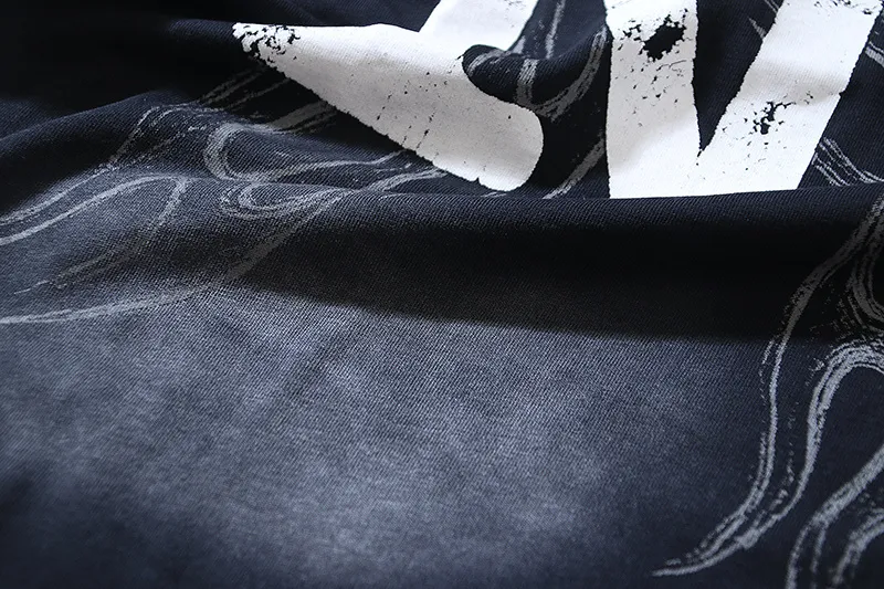 P130 Washed Black + Frayed Real Shots Hellstar Washed Frayed Beauty Trendy Printed Short Sleeve T-shirt Fabric: 265g 32 count fine cotton double yarn pure cotton Color: Washed Black Size: S M L XL
