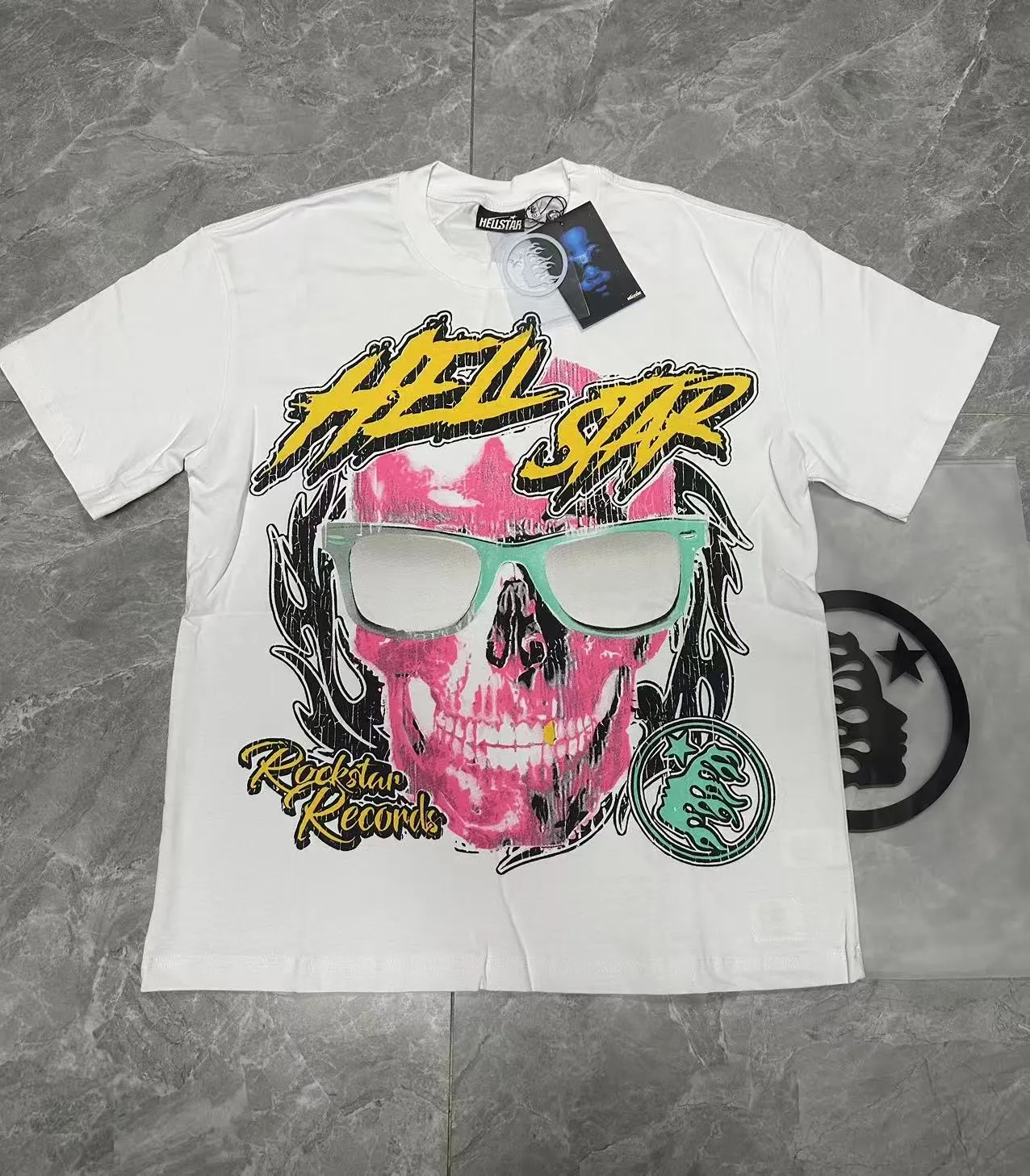 P108 Real-stock Hellstar Cross-border European and American style, street fashion brand pure cotton T-shirt Fabric (fabric): 32 counts of 240g heavy combed double yarn pure cotton Size (size): S-M- L- X L Color (colour): white, apricot