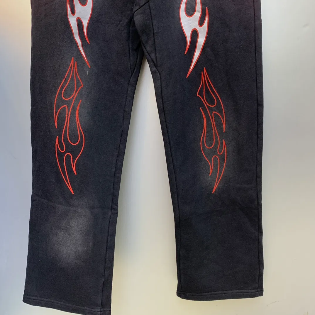 P210 Hellstar Sports Future Flame Sweatpants Black Fashion brand high-quality pure cotton sweatpants terry trousers color (color): Vintage Black (washed black) Size (size): S, M, L, XL