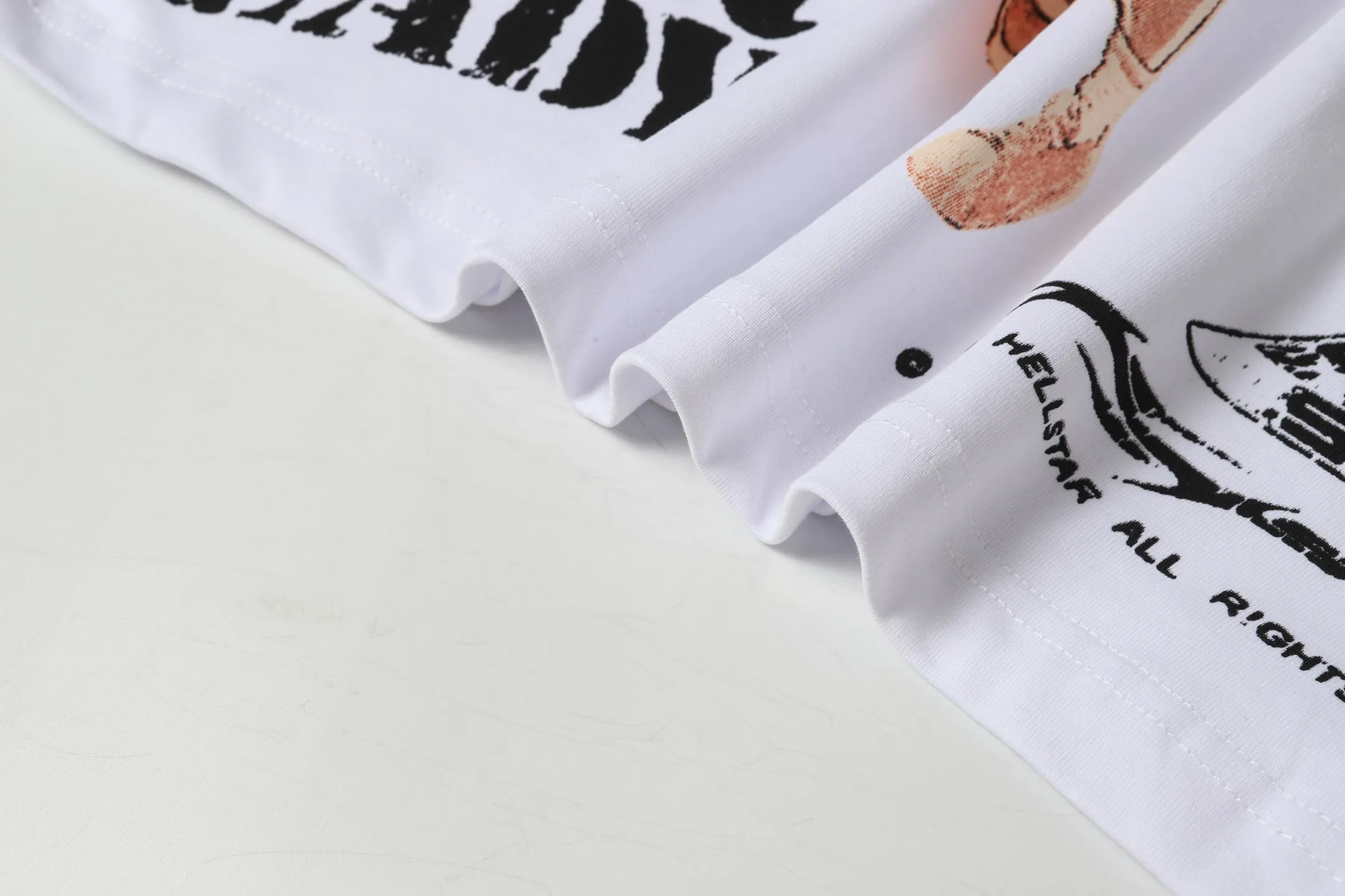 P108 Real-stock Hellstar Cross-border European and American style street brand pure cotton T-shirt Fabric (fabric): 32 counts of 240g heavy combed double yarn pure cotton Size (size): S-M- L- X L Color (colour): white