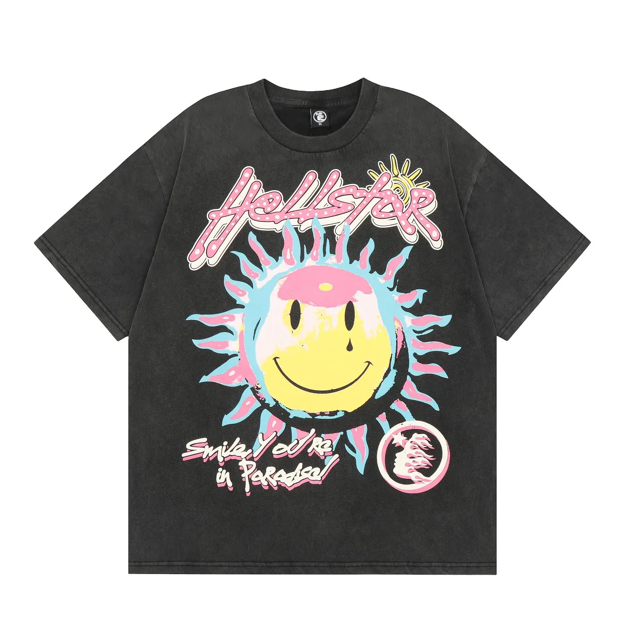 P134 Hellstar Studios Sun Short Sleeve Tee Shirt Black Short Sleeve T-shirt The new hot beauty trend Hellstar! Standard beauty and trendy workmanship, original customization (fabric, pattern, printing, hang tag, main mark, etc.), exaggerated style, explosive style, dare to break through tradition, bring adventurous new fashion experience!   YoungBoy, the most popular rapper in the youth circle, has shot a lot of models for him, and celebrities such as Dababy and Swae Lee frequently get dressed!   color: Vintage Black (washed black) size: S, M, L, XL