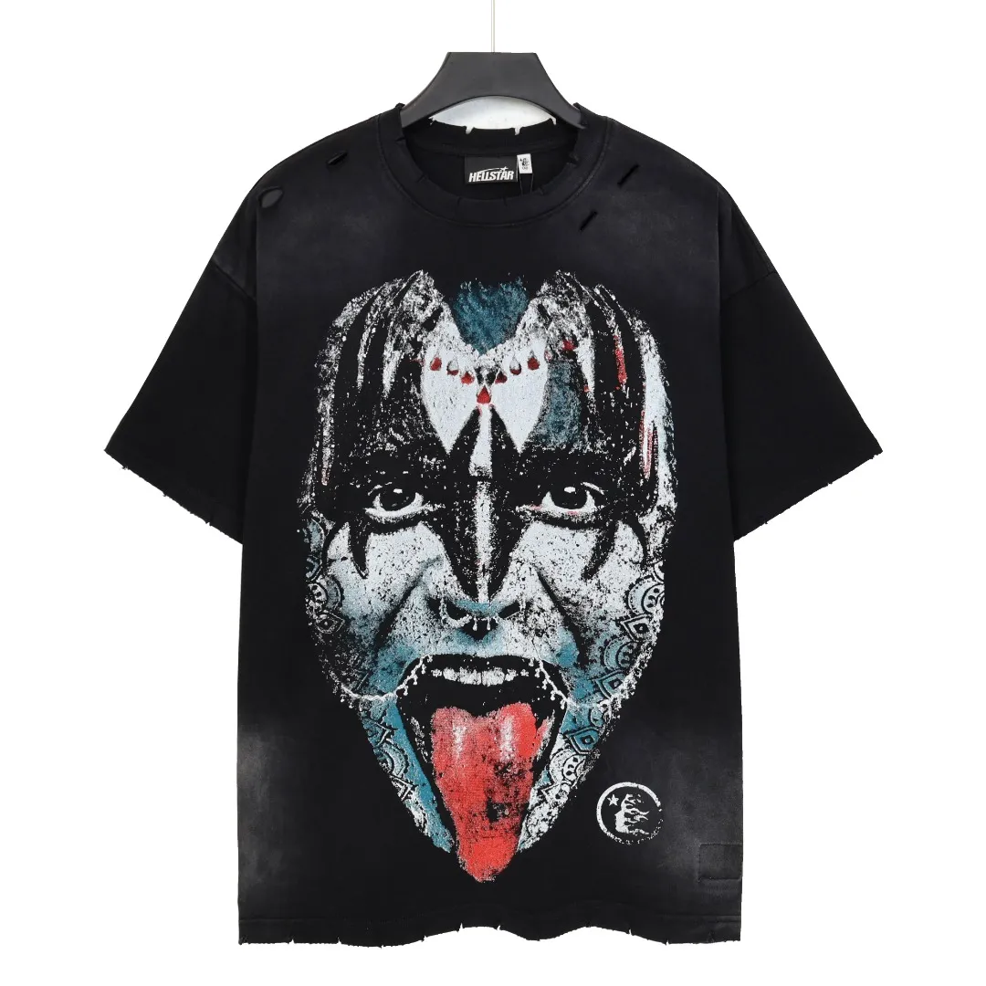 P134 Hellstar/Hellstar (actual shot) Craftsmanship: Washed and sprayed + holes + the whole piece is washed and frayed by hand Cross-border European and American style street brand pure cotton T-shirt Fabric (fabric): 32 count 250g washed combed double yarn pure cotton Size (size): S-M- L- X L Color (colour): Washed gray/washed black 👉
