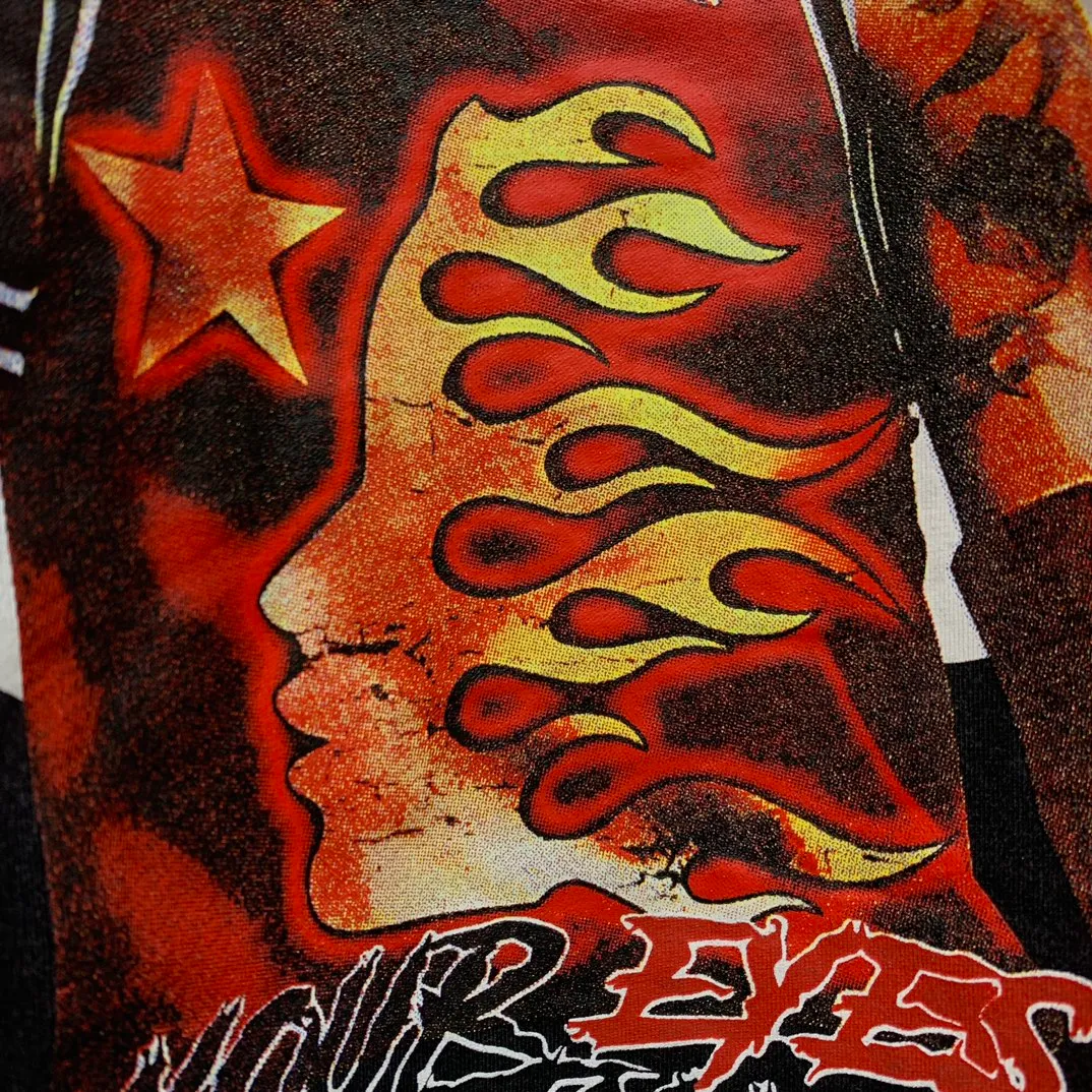 P134 Custom Cut and sew garment in Los Angeles. Dyed and potassium sprayed with jumbo screen print. Fits slightly oversized. Gentle wash tumble dry. Dry clean preferred Newly popular Hellstar short-sleeved T-shirt!   Standard beauty and trendy workmanship, original customization (fabric, pattern, printing, hang tag, main mark, etc.), exaggerated style, explosive style, dare to break through tradition, bring adventurous new fashion experience!  YoungBoy, the most popular rapper in the youth circle, has shot a lot of models for him, and celebrities such as Dababy and Swae Lee frequently get dressed!   color: black Size: S, M, L, XL