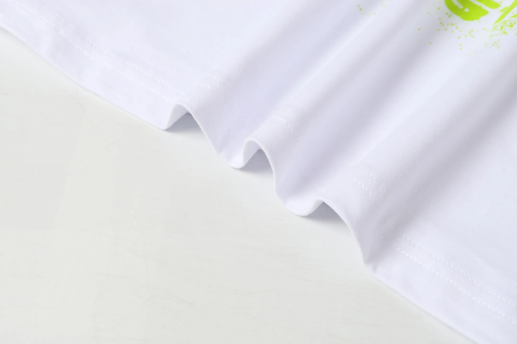P108 Real-stock Hellstar Cross-border European and American style, street fashion brand pure cotton T-shirt Fabric (fabric): 32 pieces of 240g heavy combed double yarn pure cotton Size (size): S-M- L- X L Color (colour): white-red white-green 👉